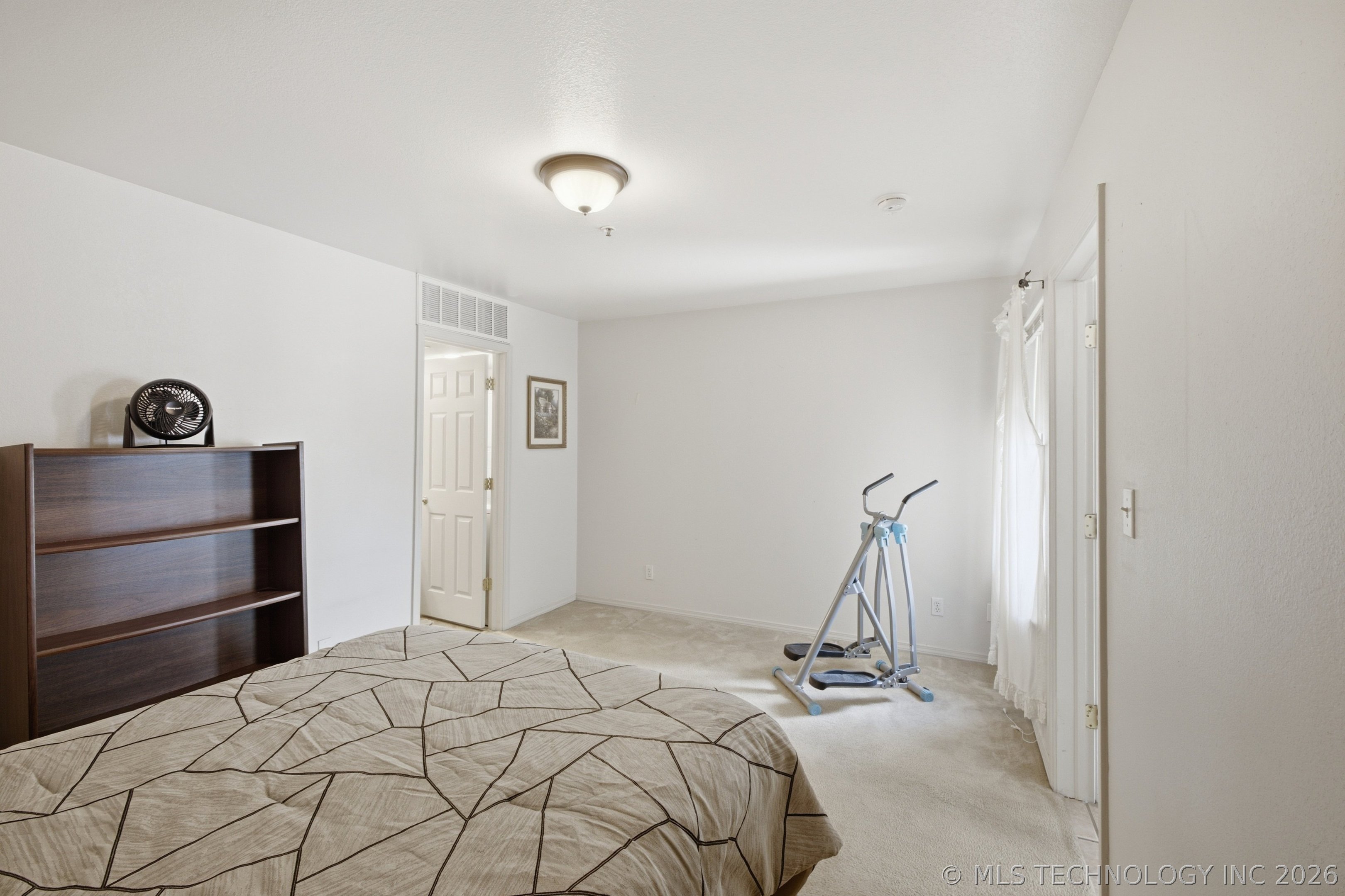 1904 E 66th Place Tulsa OK 74136