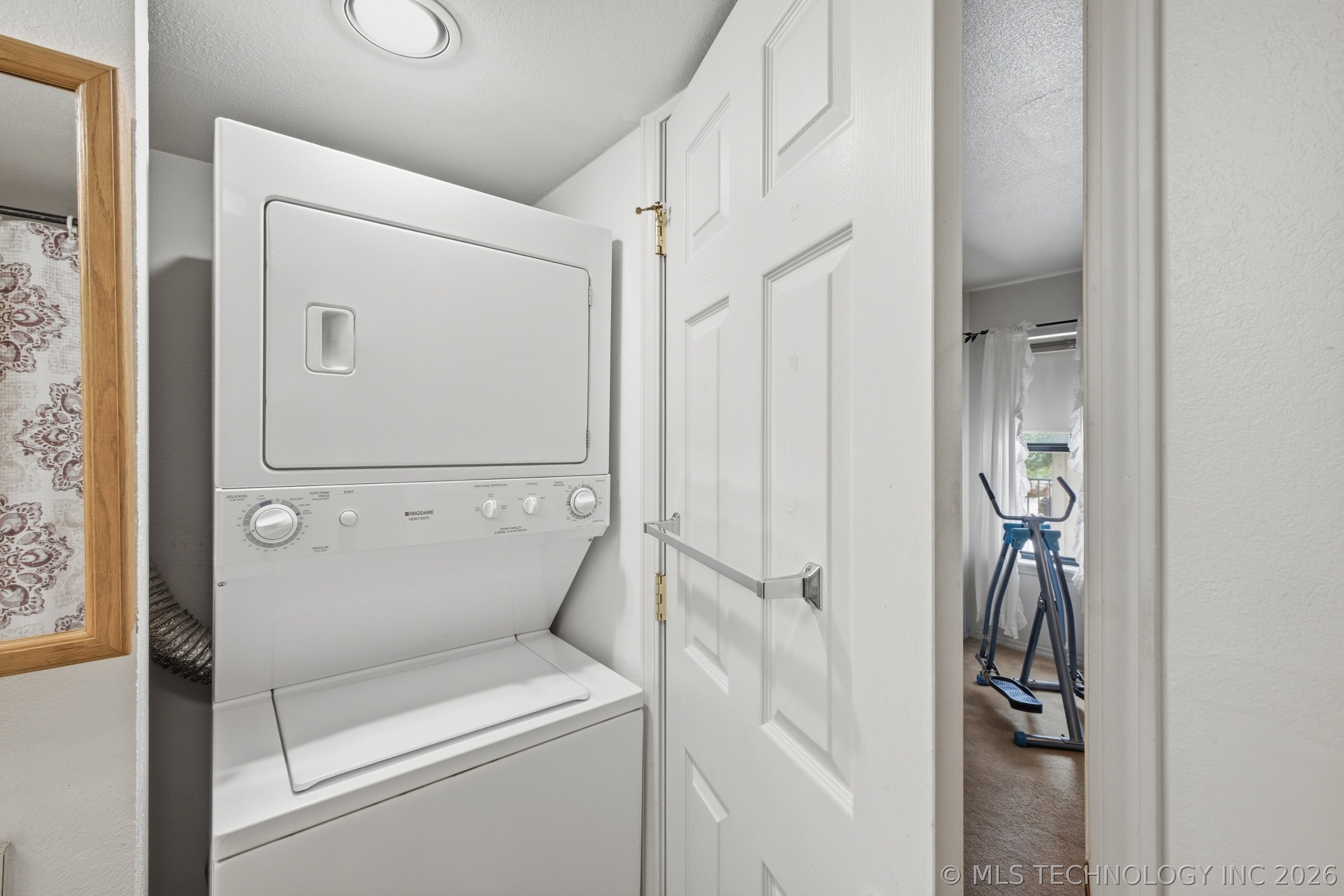 1904 E 66th Place Tulsa OK 74136