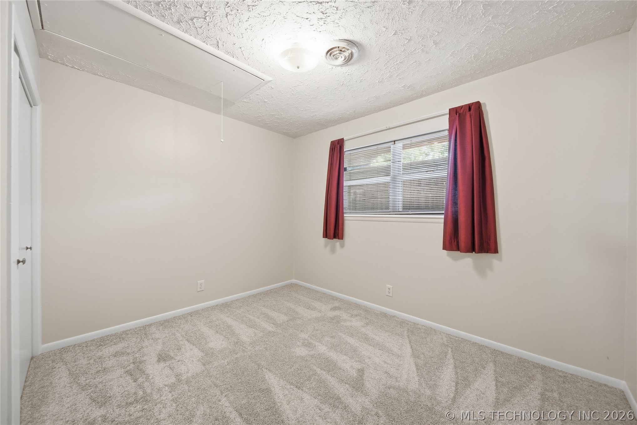 5615 S Newport Avenue Tulsa OK 74105