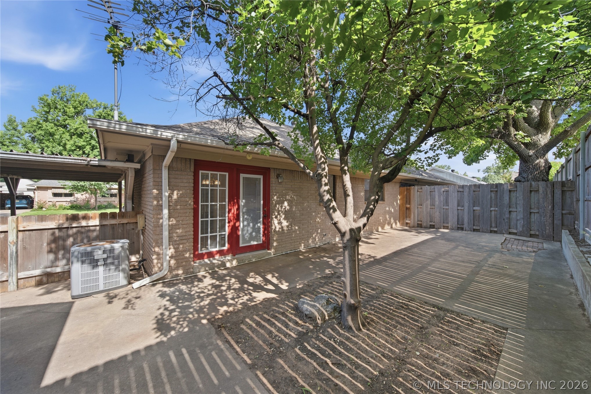 5615 S Newport Avenue Tulsa OK 74105