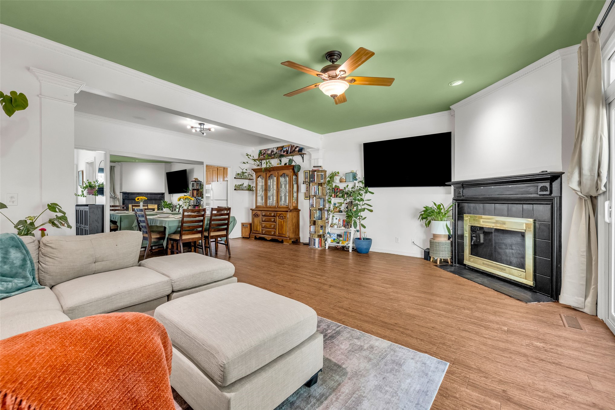 4634 S Gary Place Tulsa OK 74105