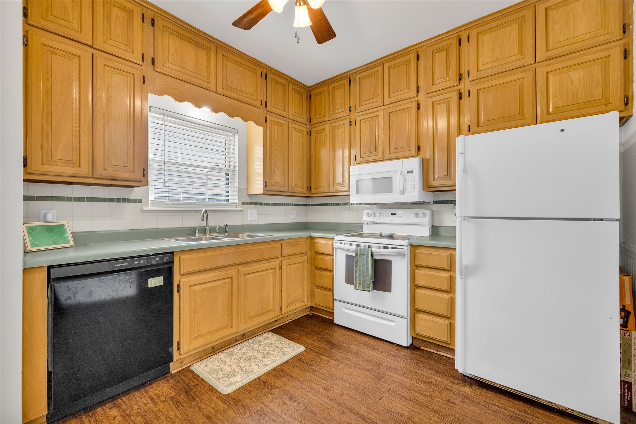 4634 S Gary Place Tulsa OK 74105