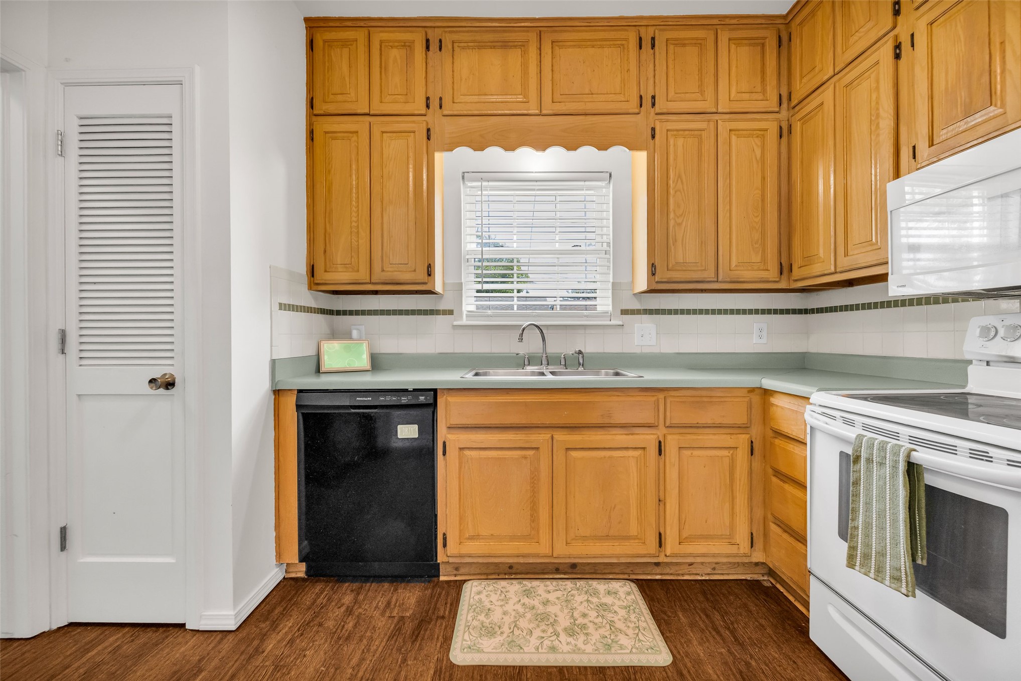 4634 S Gary Place Tulsa OK 74105
