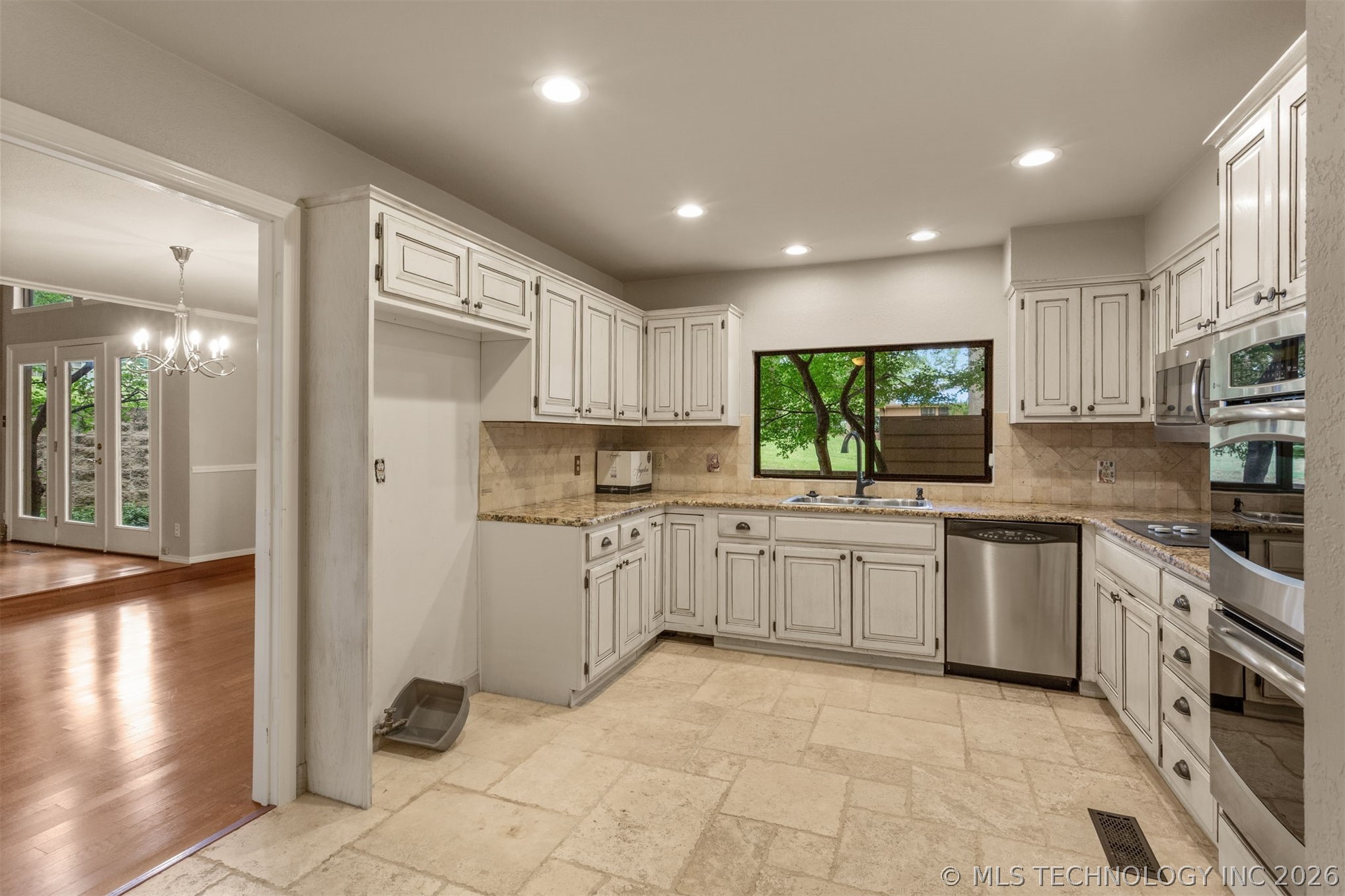 3004 E 85th Street Tulsa OK 74137