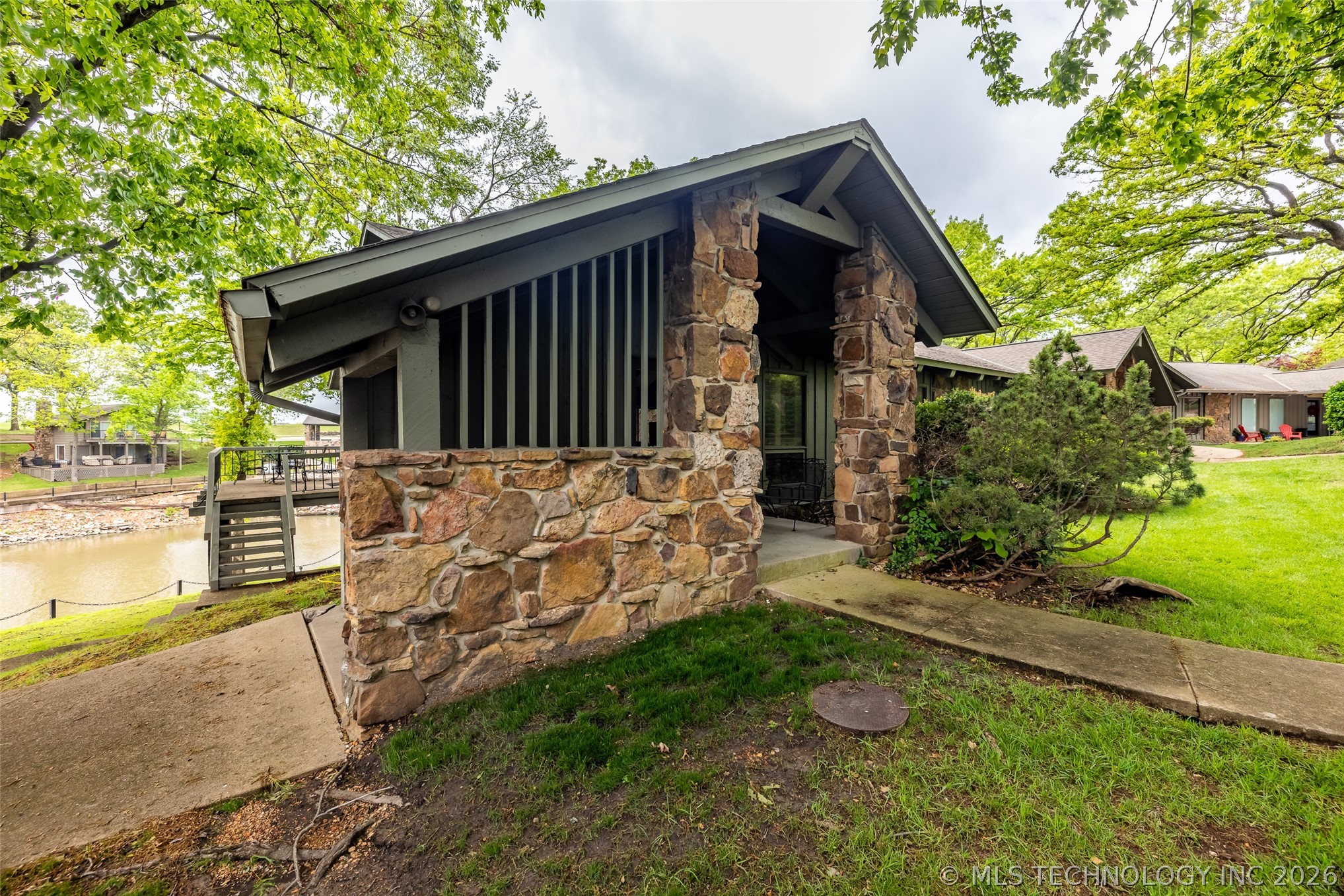 57450 E Highway 125 Afton OK 74331