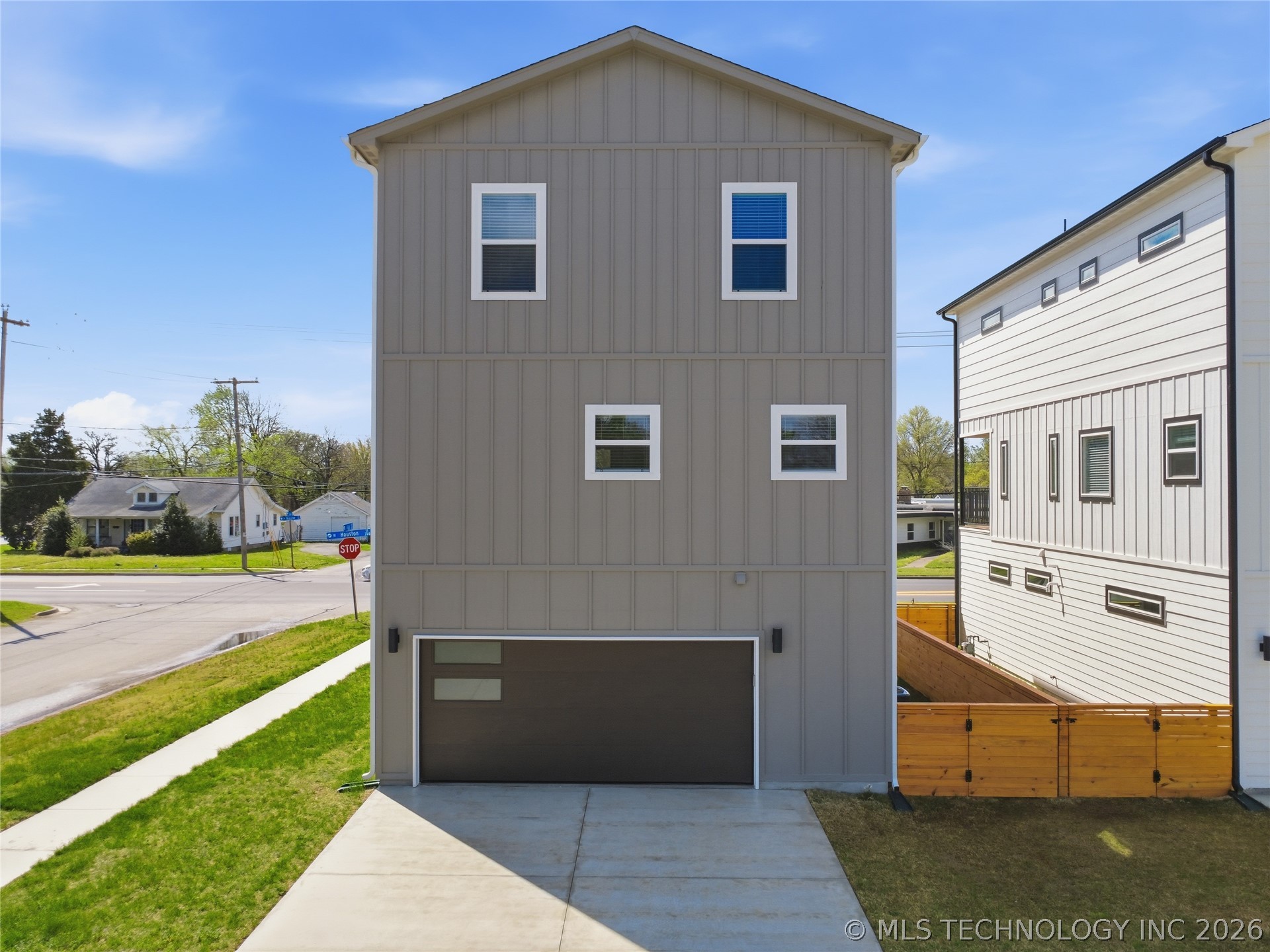 200 W Houston Street Broken Arrow OK 74014
