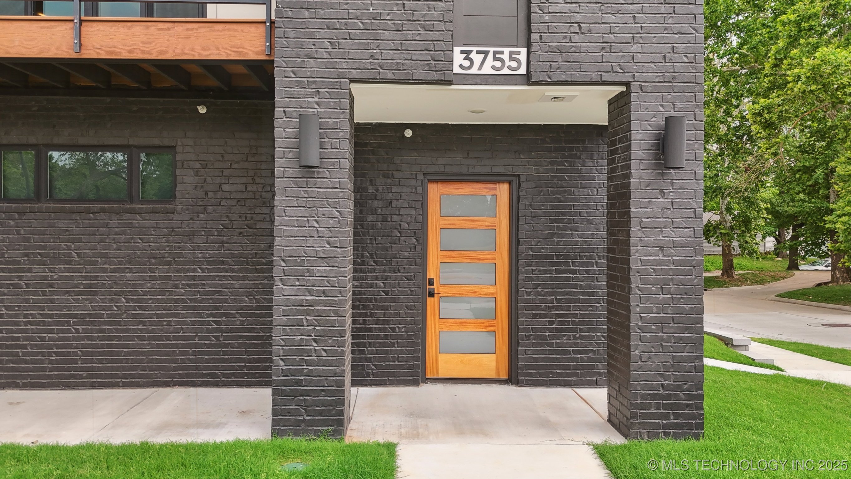 3755 S Riverside Drive Tulsa OK 74105