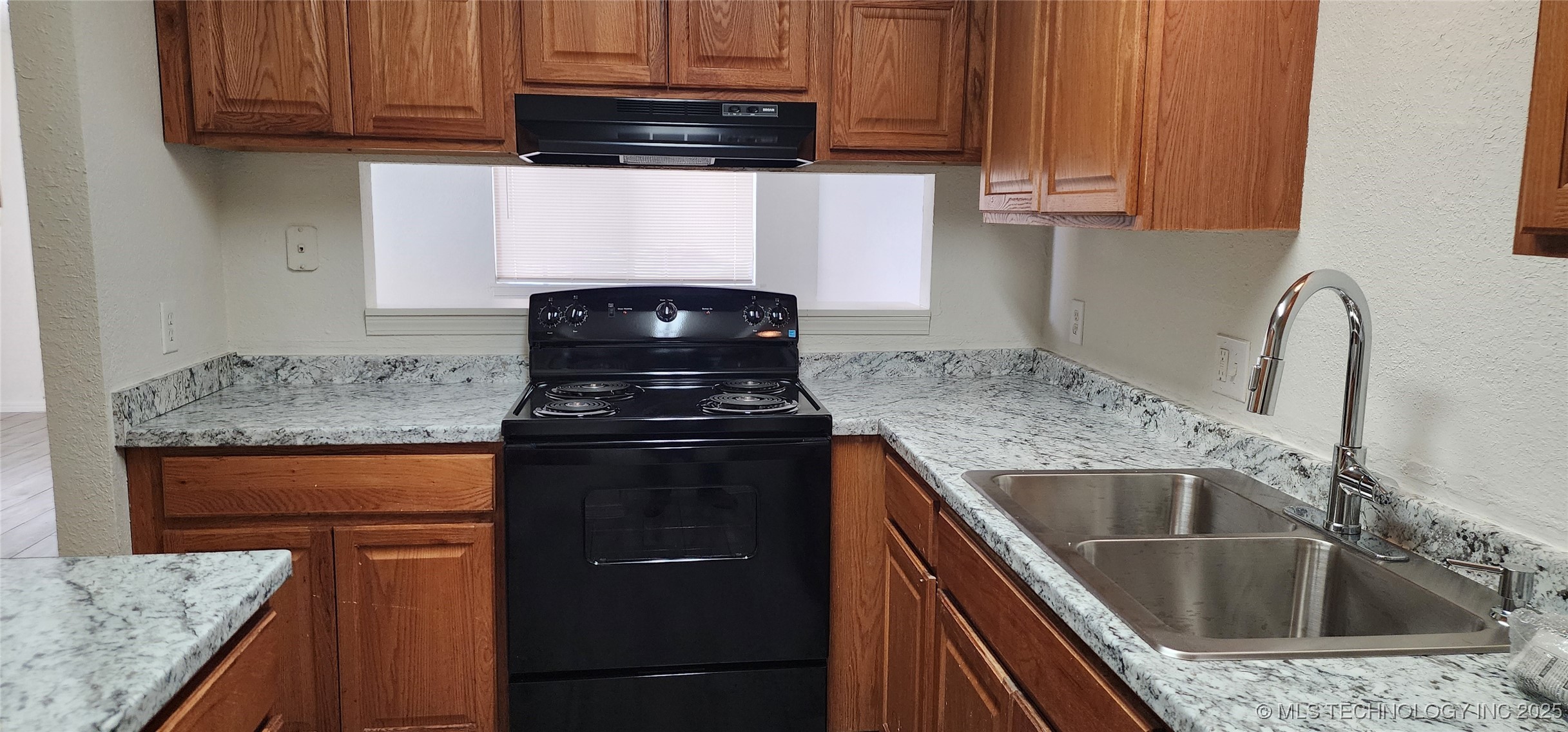 6605 S Zunis Avenue Tulsa OK 74136