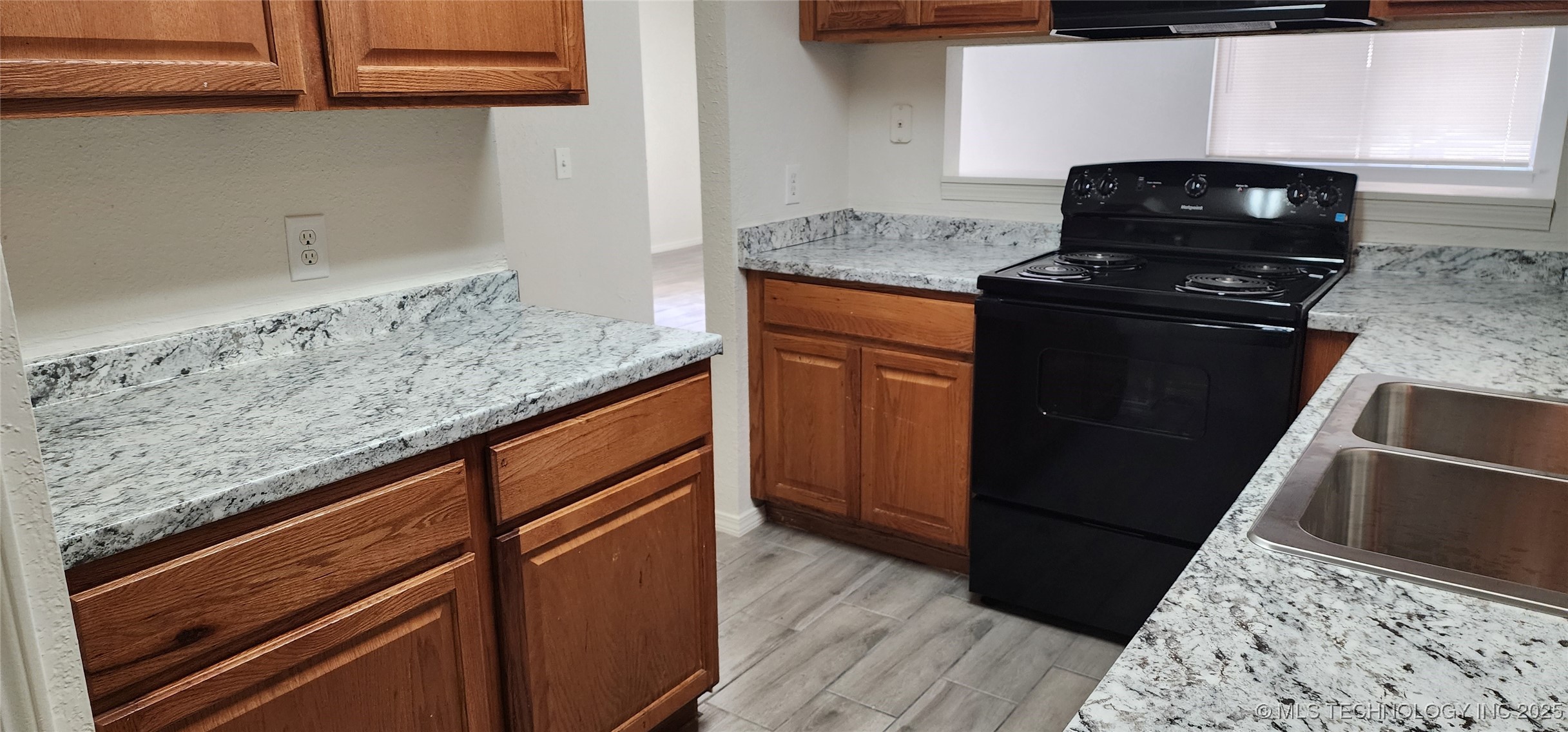 6605 S Zunis Avenue Tulsa OK 74136