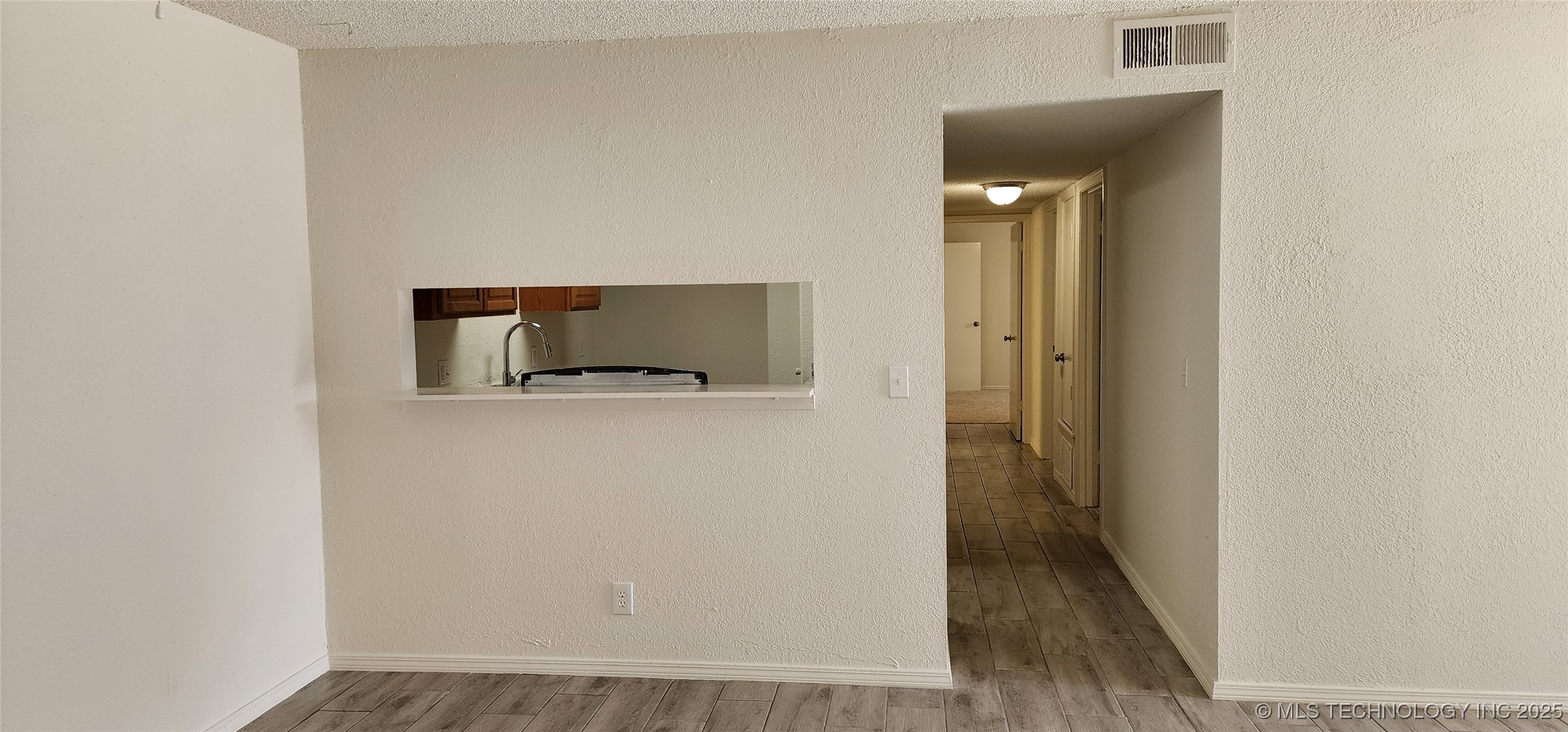 6605 S Zunis Avenue Tulsa OK 74136