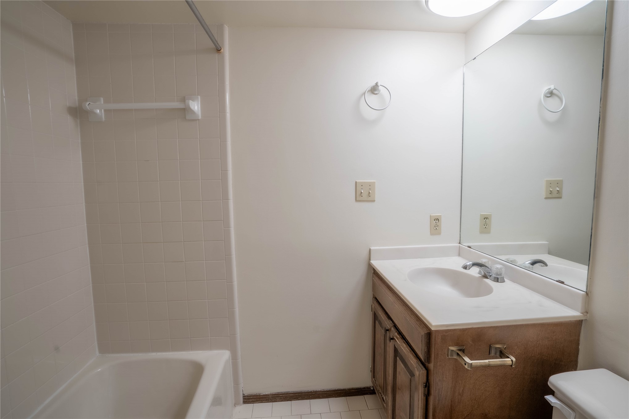 1523 Riverside Drive Tulsa OK 74119