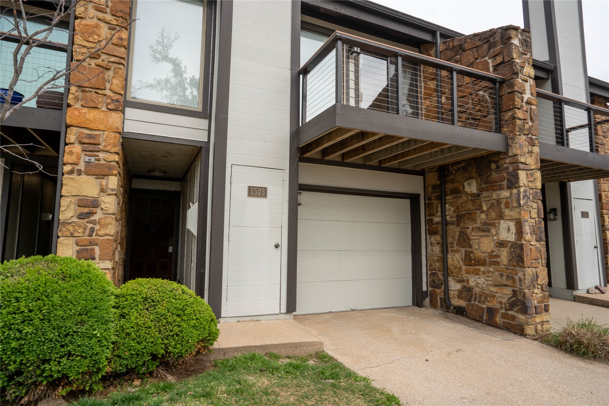 1523 Riverside Drive Tulsa OK 74119