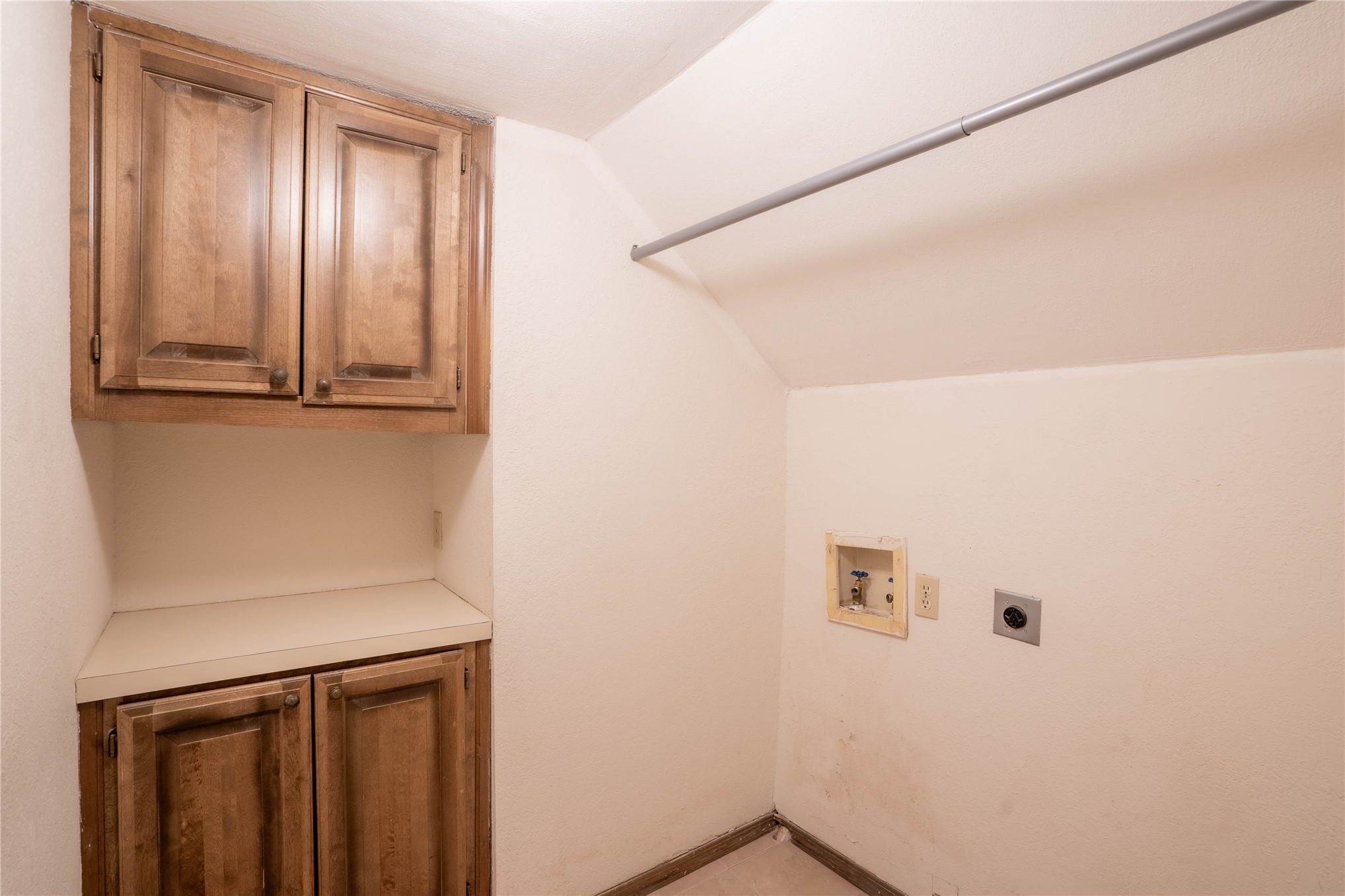 1523 Riverside Drive Tulsa OK 74119