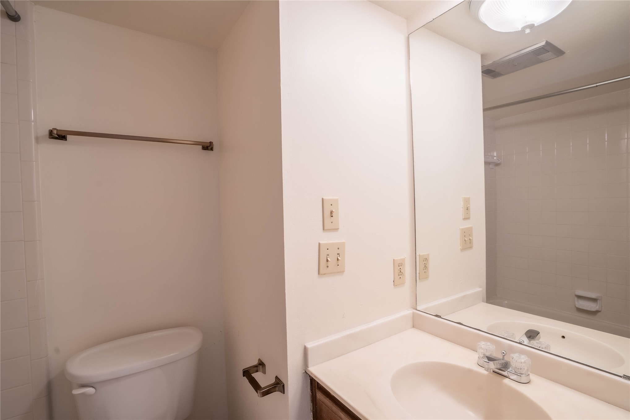 1523 Riverside Drive Tulsa OK 74119