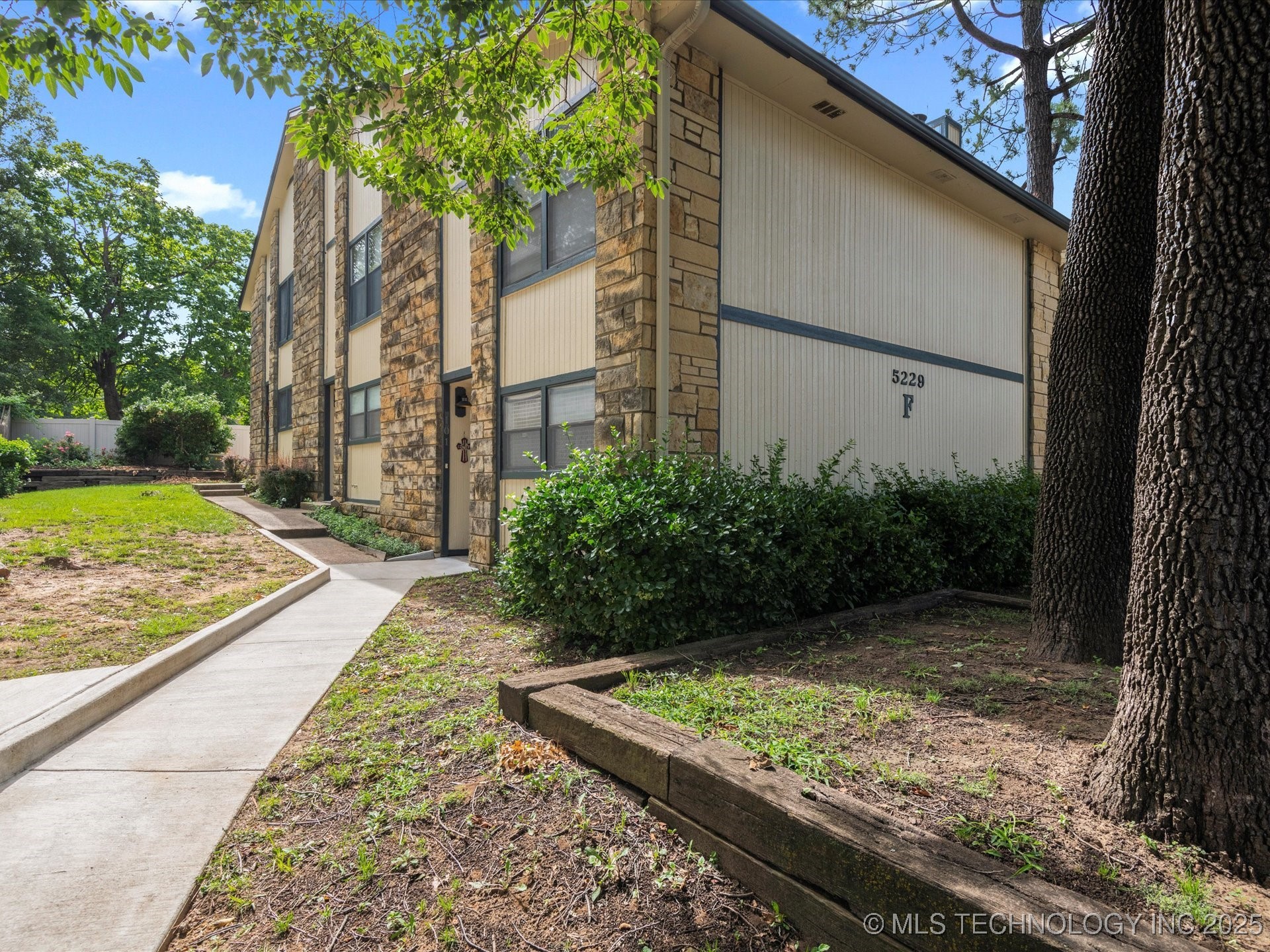 5229 Nowata Road Bartlesville OK 74006
