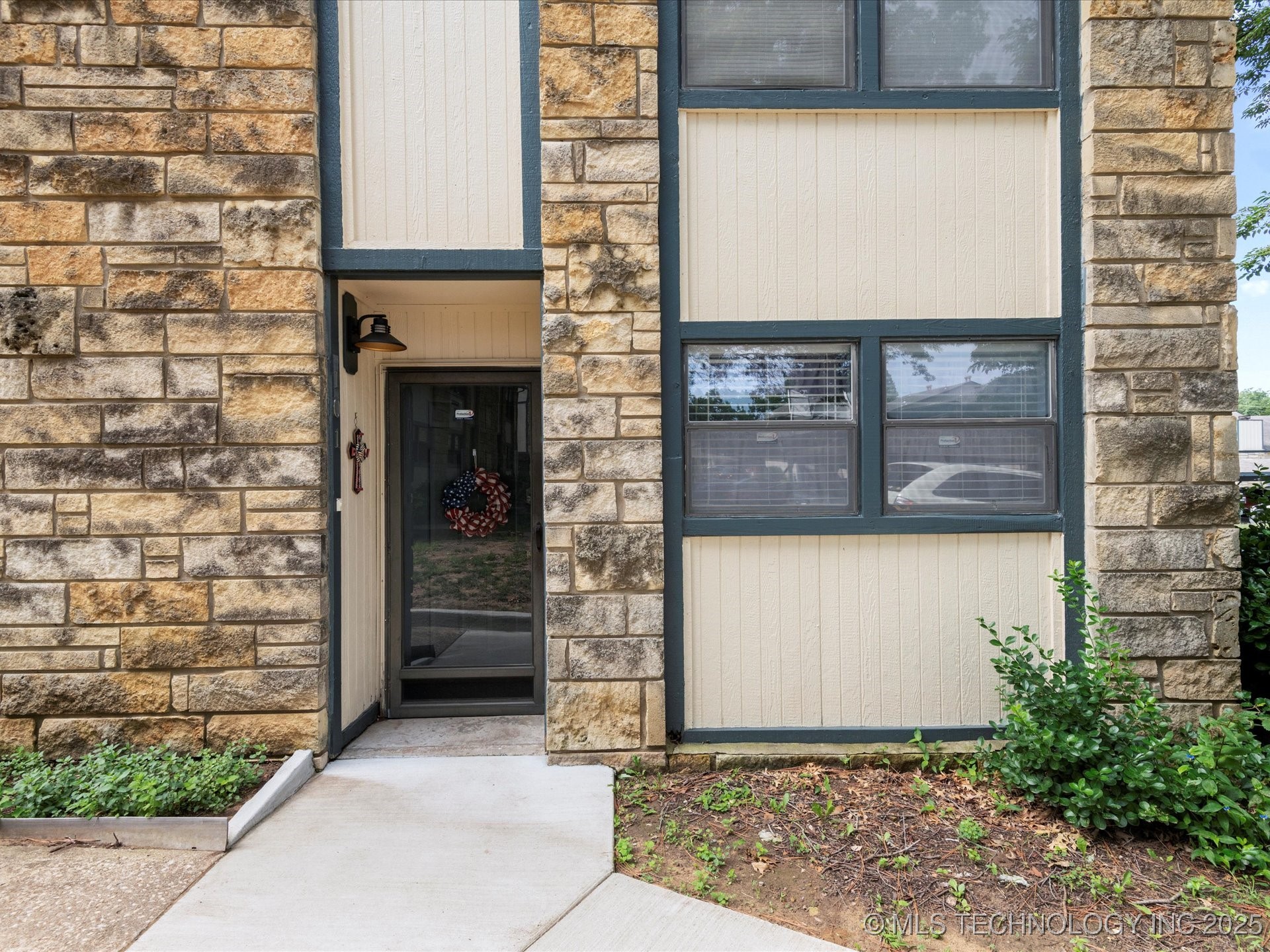 5229 Nowata Road Bartlesville OK 74006