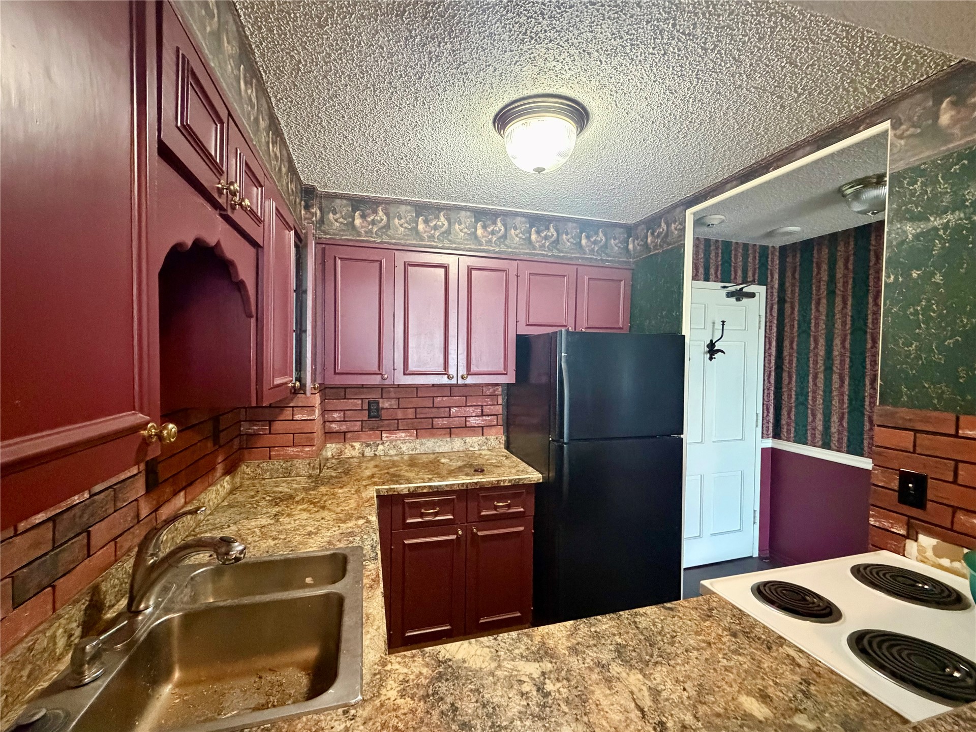 1502 S Boulder Avenue Tulsa OK 74119