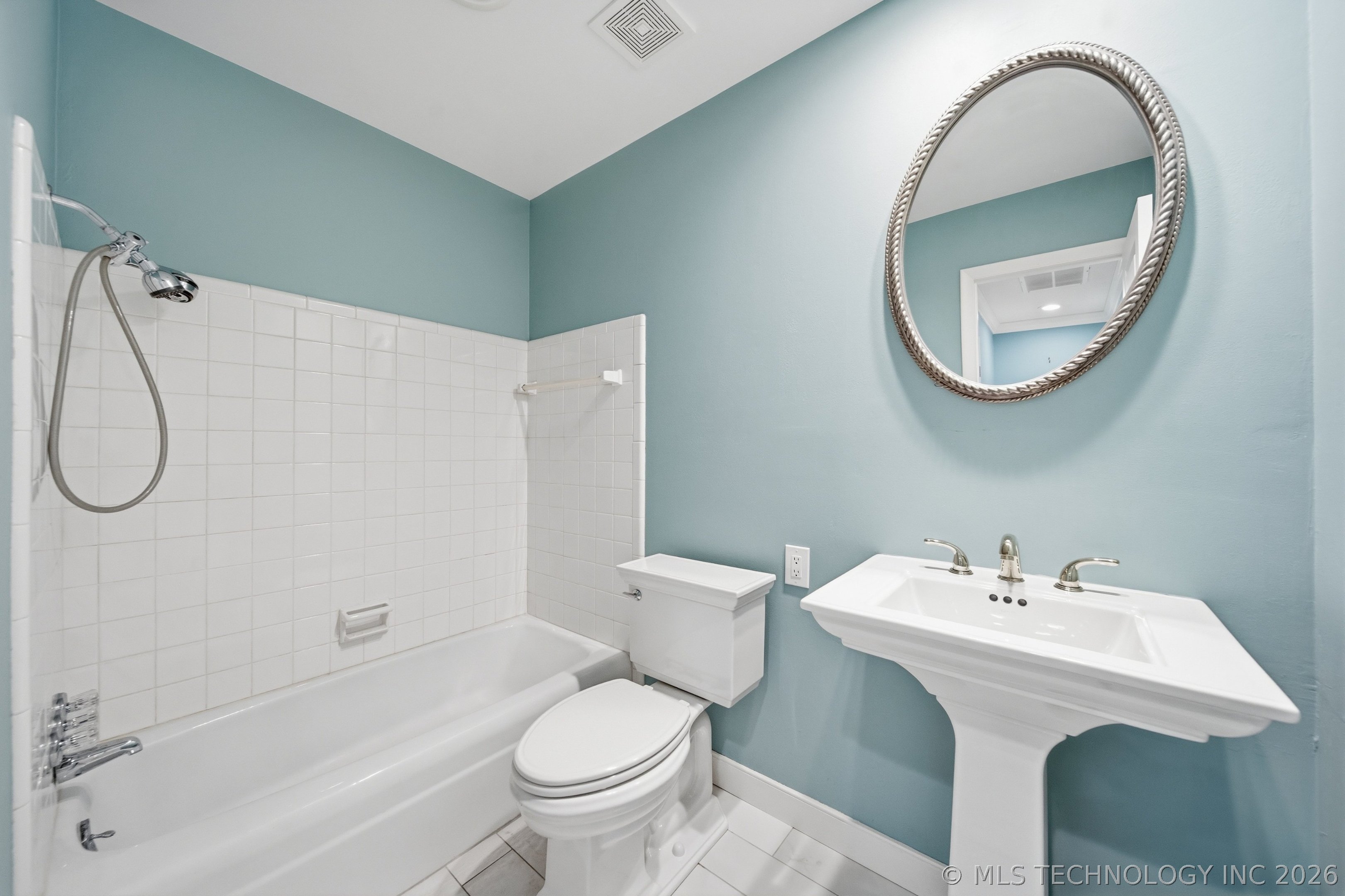 5610 S Madison Place Tulsa OK 74105