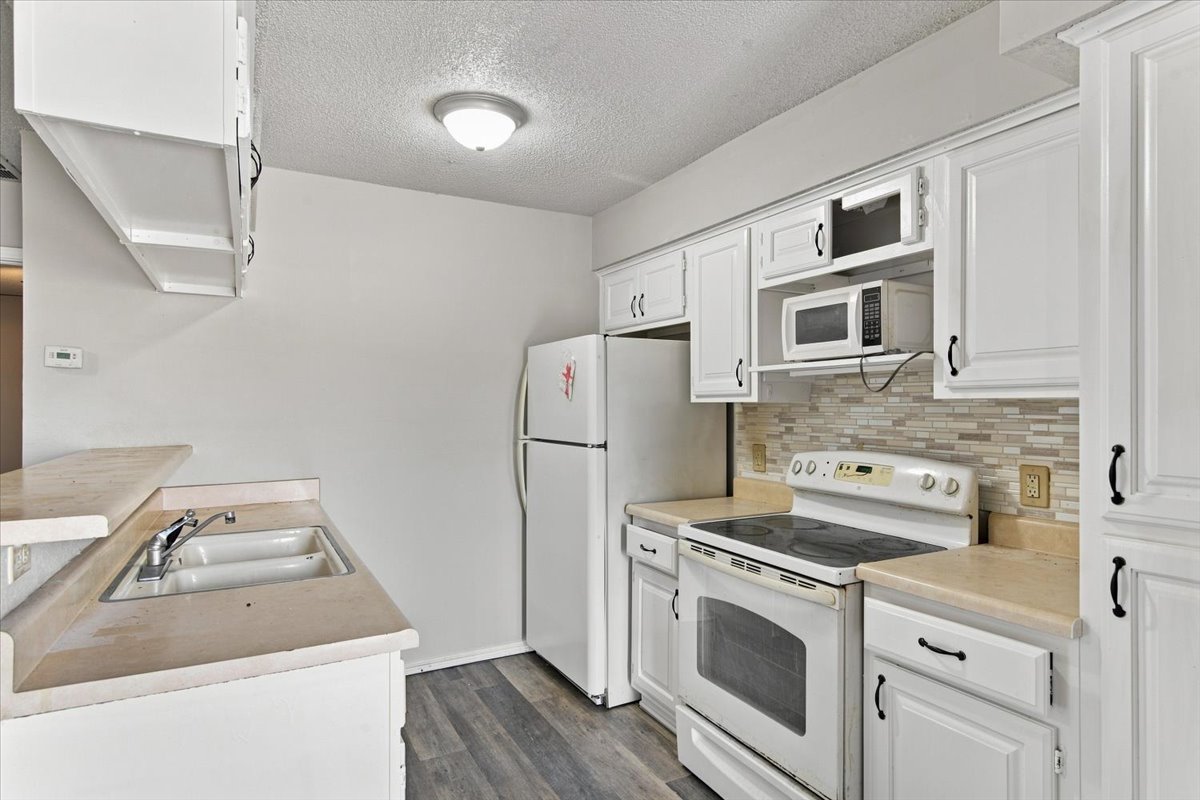 6737 S Peoria Avenue Tulsa OK 74136
