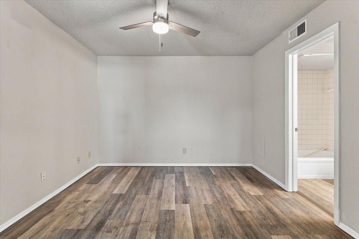 6737 S Peoria Avenue Tulsa OK 74136