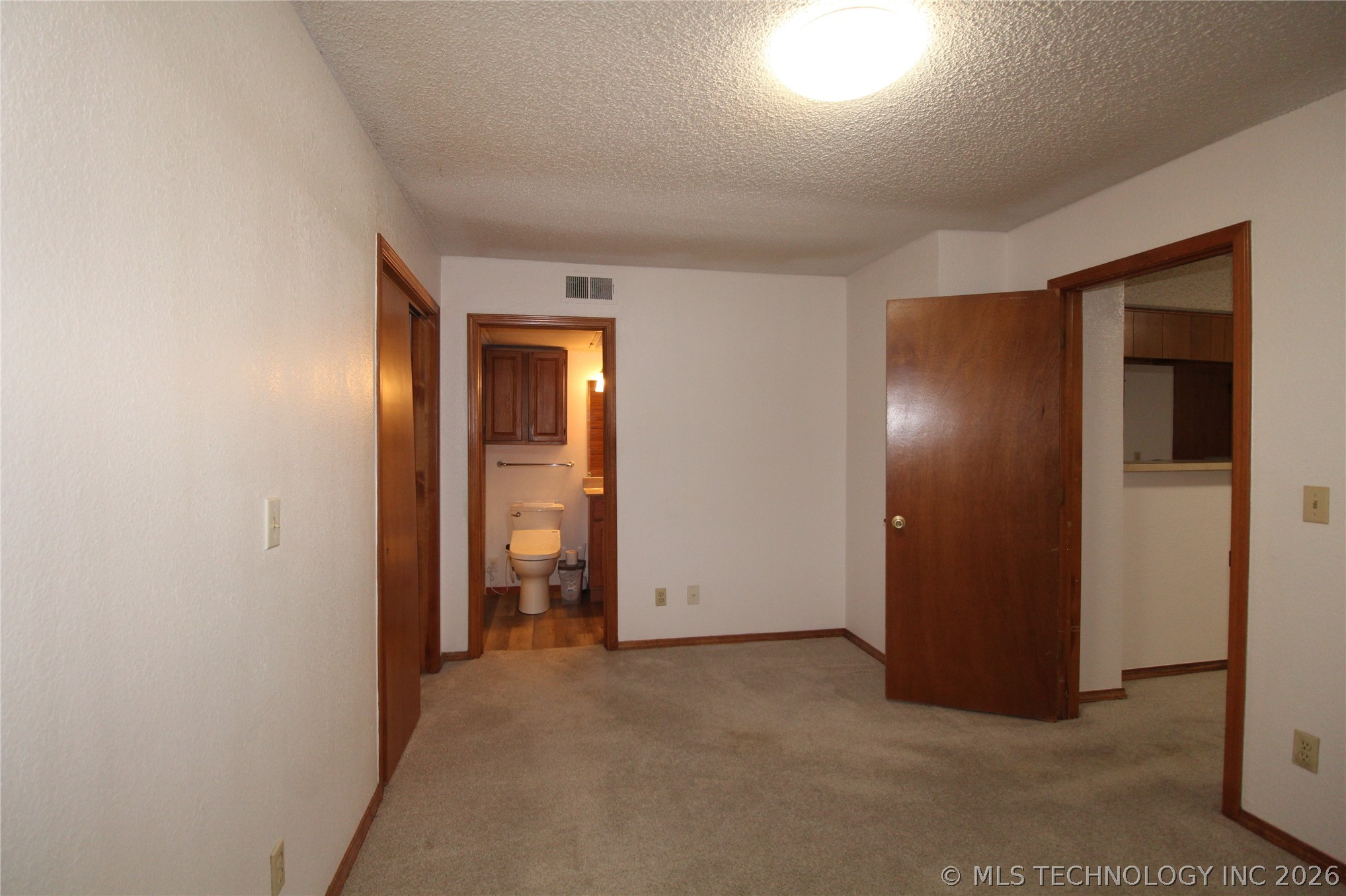6737 S Peoria Avenue Tulsa OK 74136