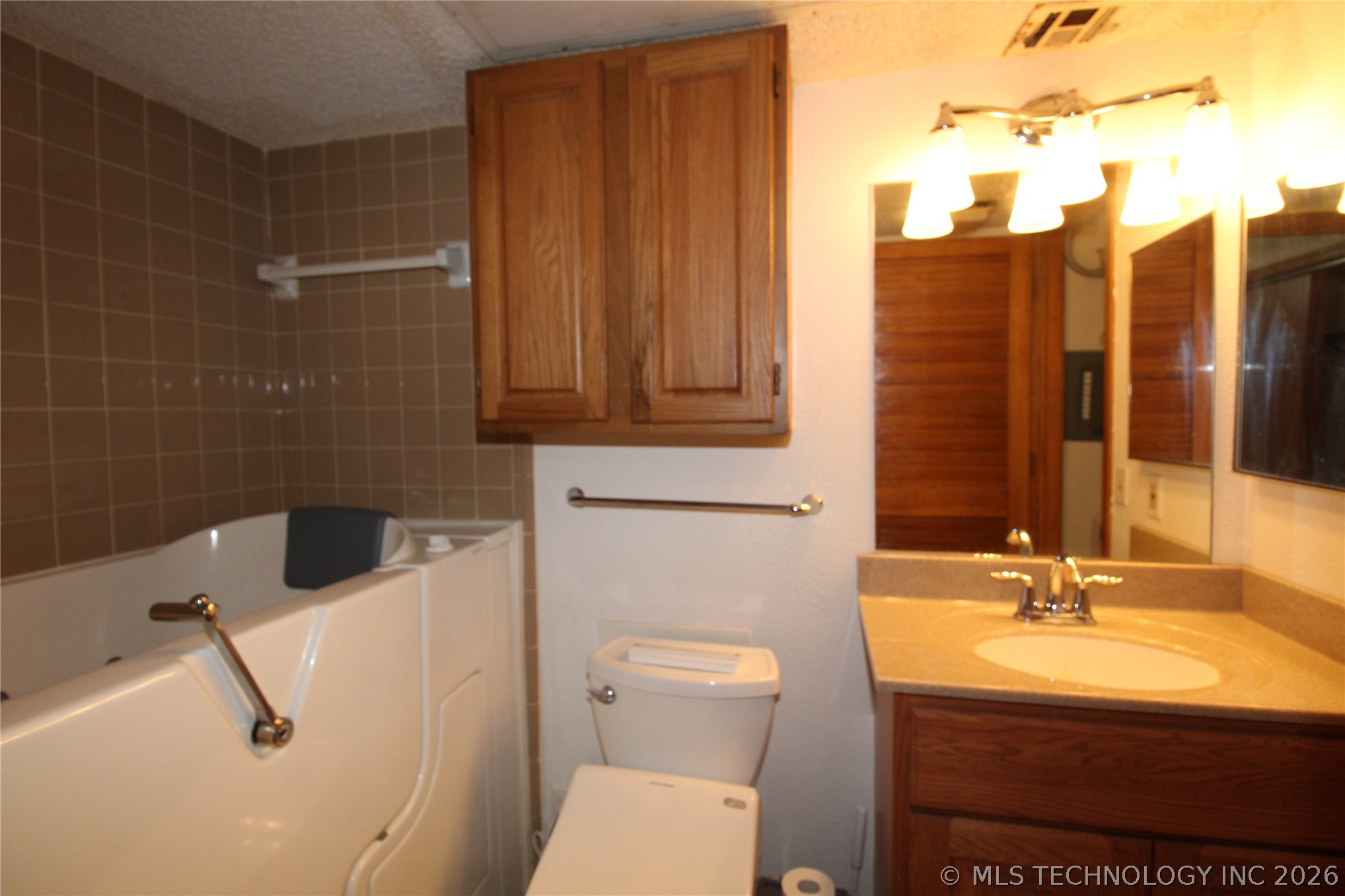 6737 S Peoria Avenue Tulsa OK 74136