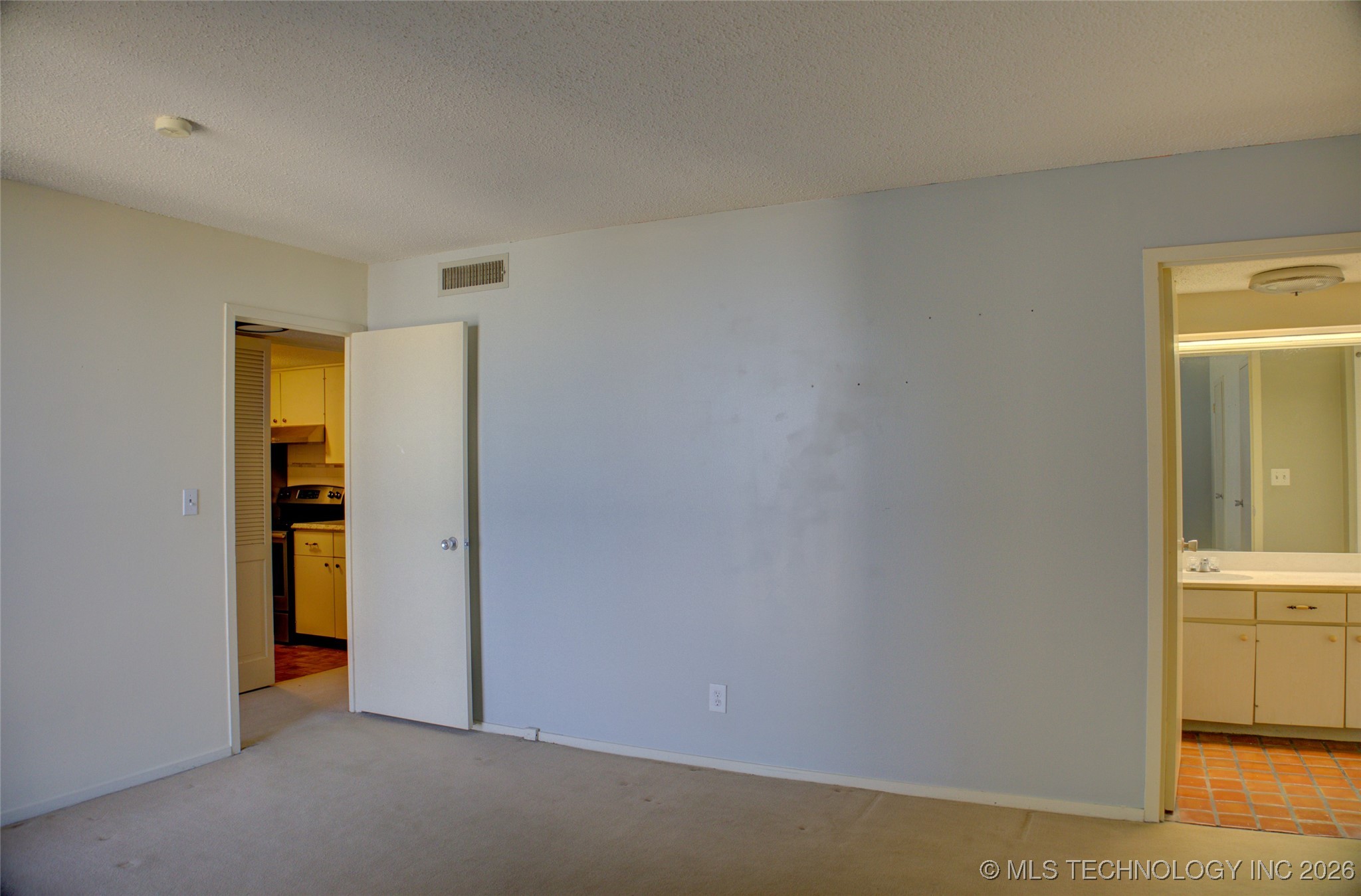 1502 S Boulder Avenue Tulsa OK 74119
