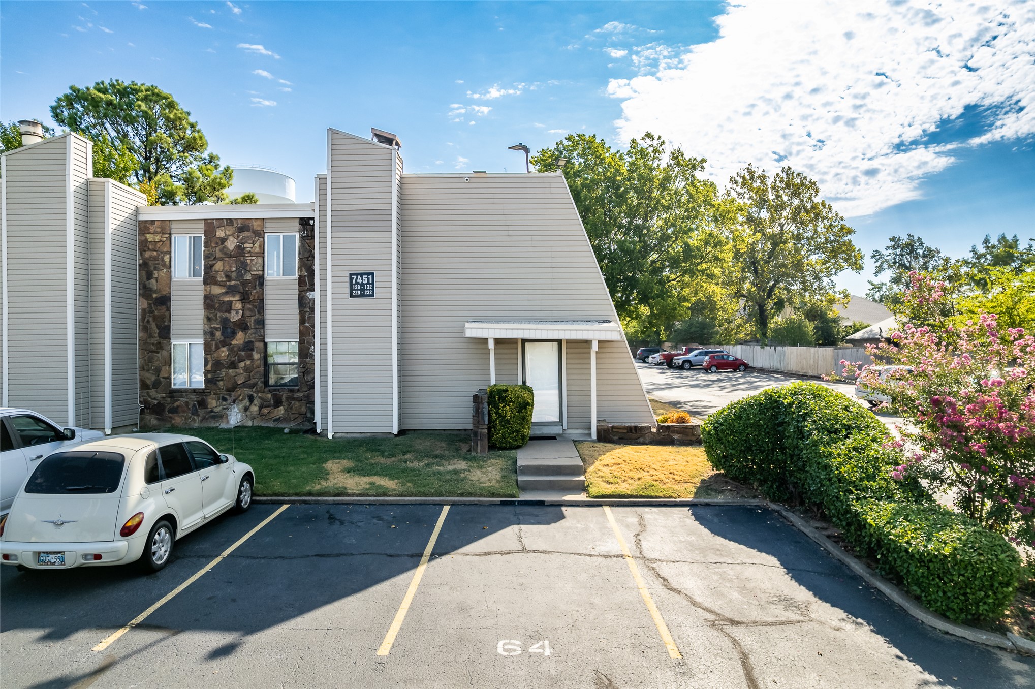 7451 S Yale Avenue Tulsa OK 74136