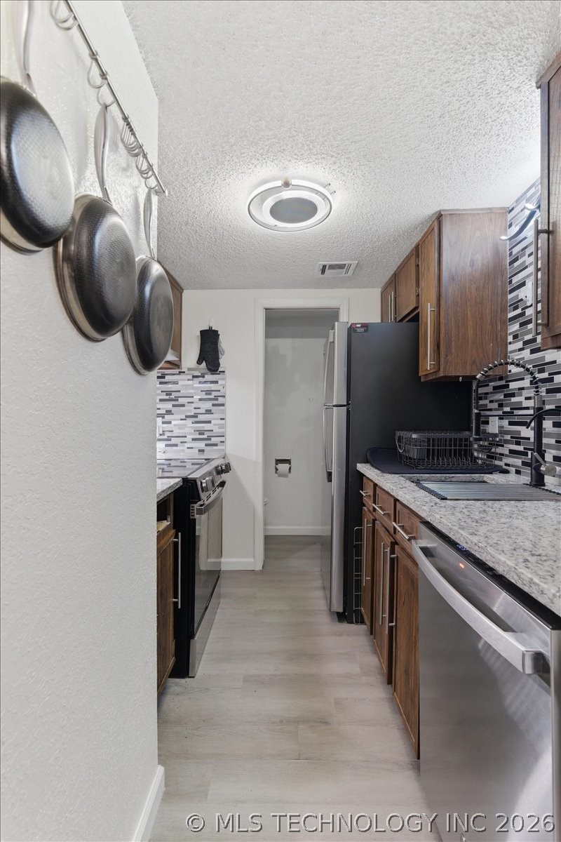 2215 E 66th Place S Tulsa OK 74136