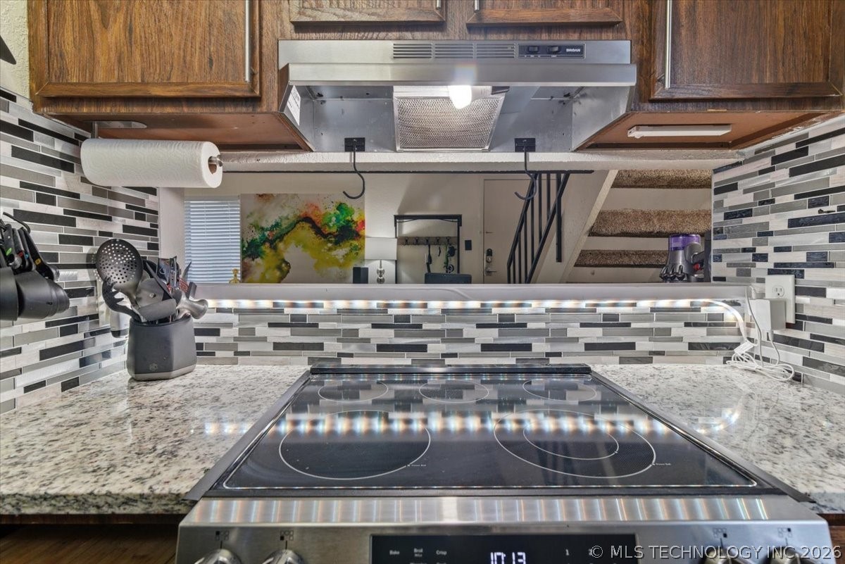 2215 E 66th Place S Tulsa OK 74136
