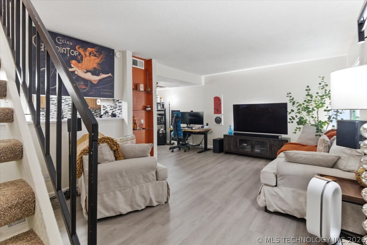 2215 E 66th Place S Tulsa OK 74136