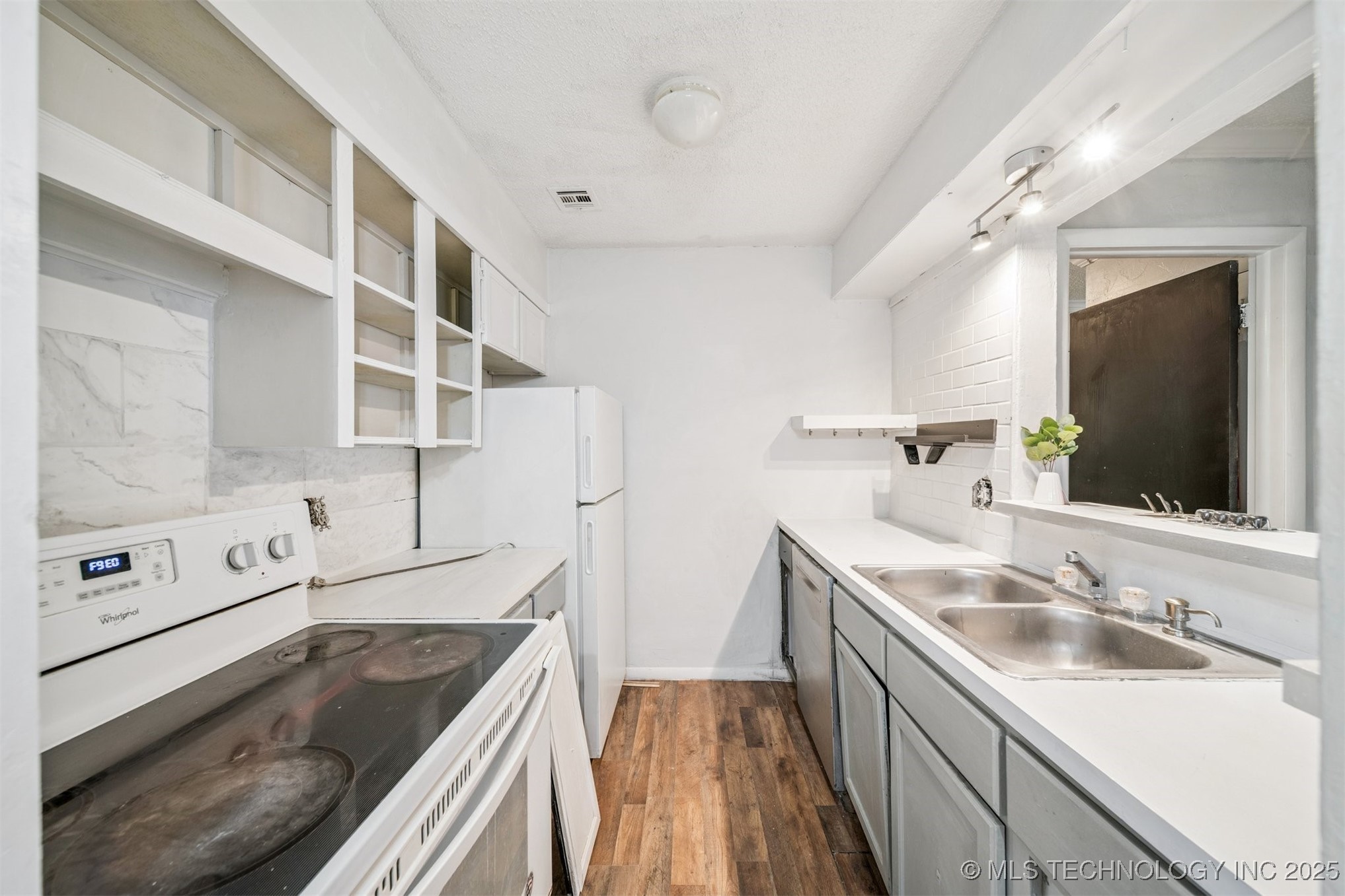 6712 S Lewis Avenue Tulsa OK 74136