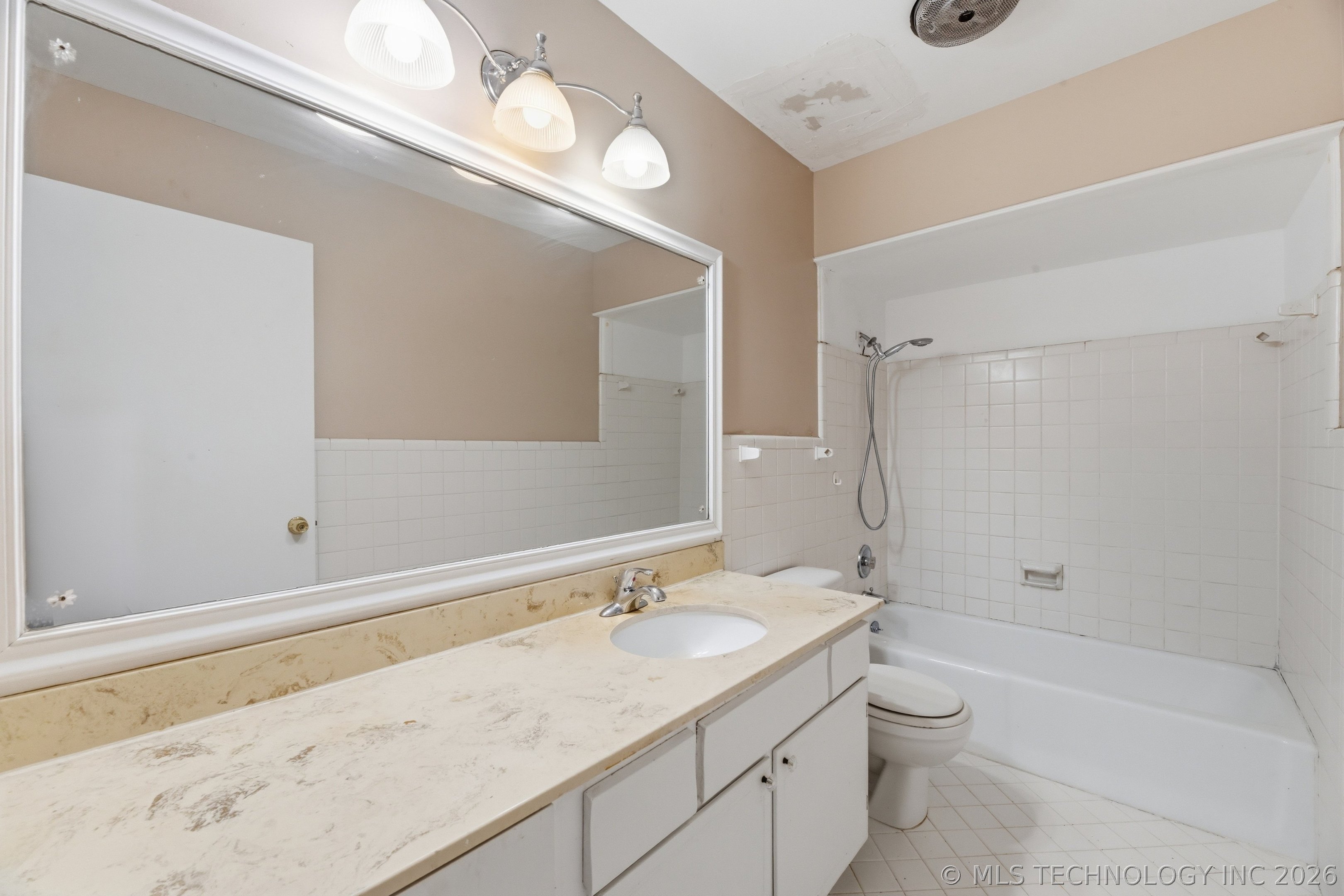 1733 S Cheyenne Avenue Tulsa OK 74119