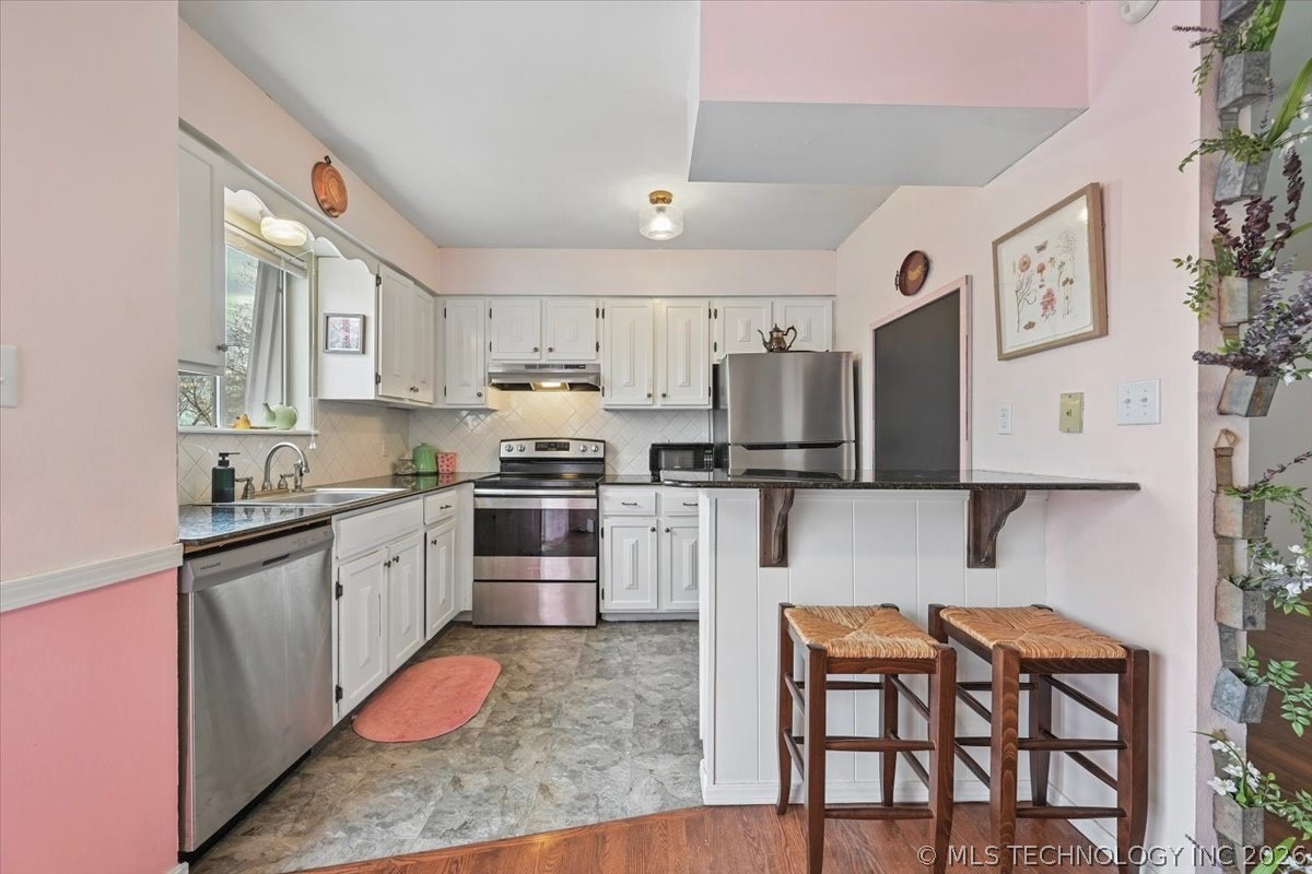 4334 E 67th Street Tulsa OK 74136
