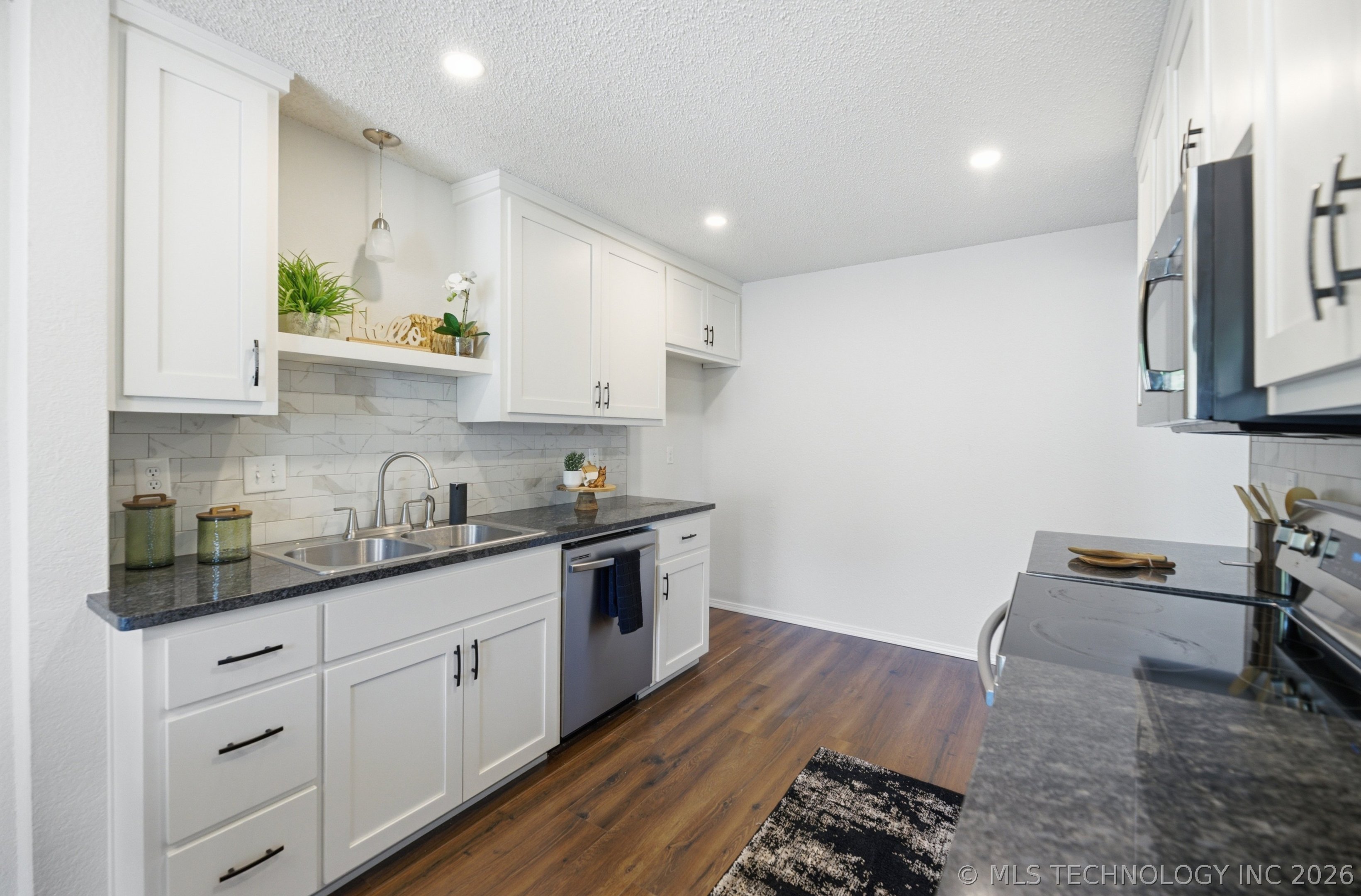 7454 S Winston Avenue Tulsa OK 74136