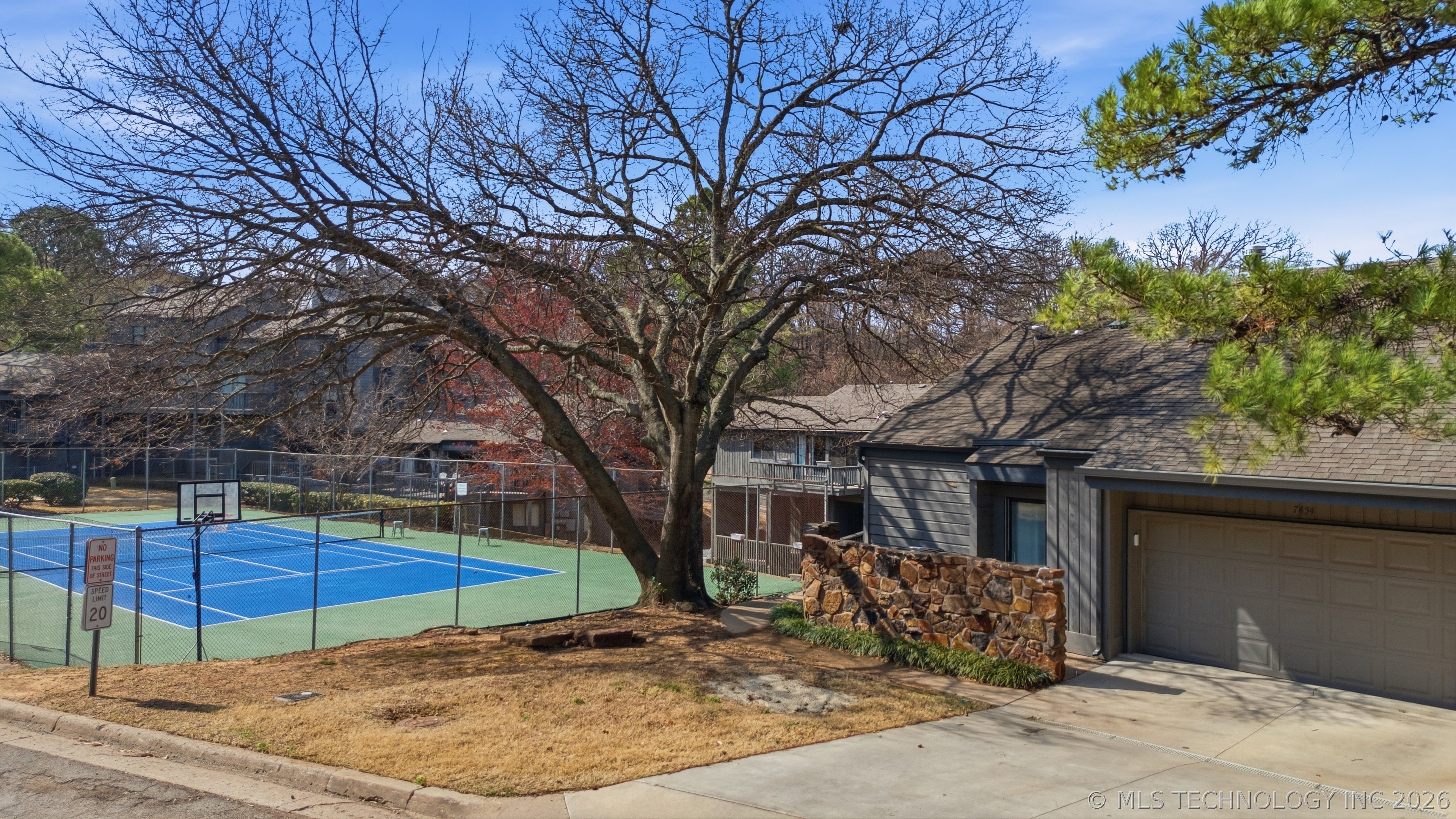 7454 S Winston Avenue Tulsa OK 74136