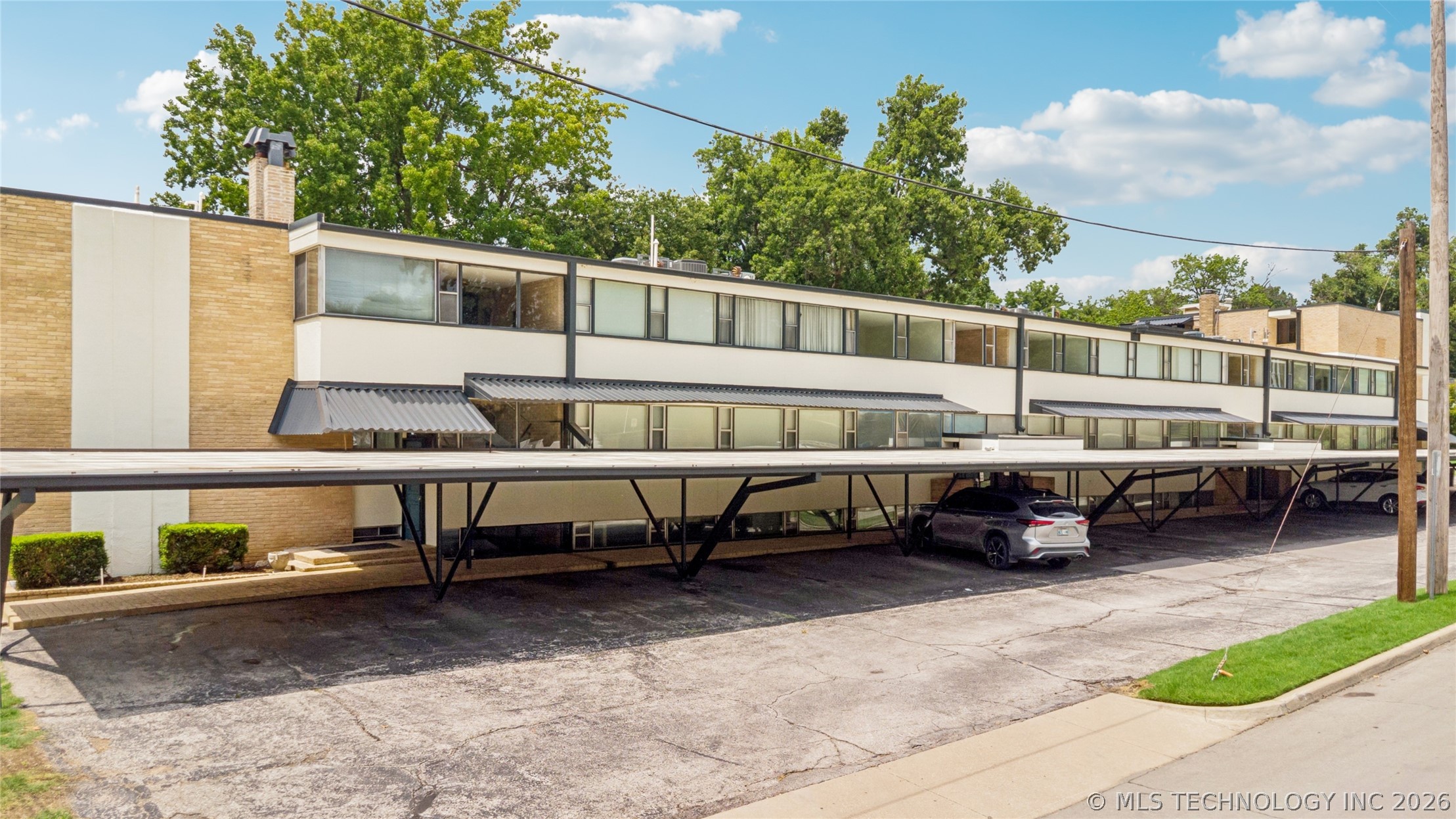 611 W 15th Street Tulsa OK 74127