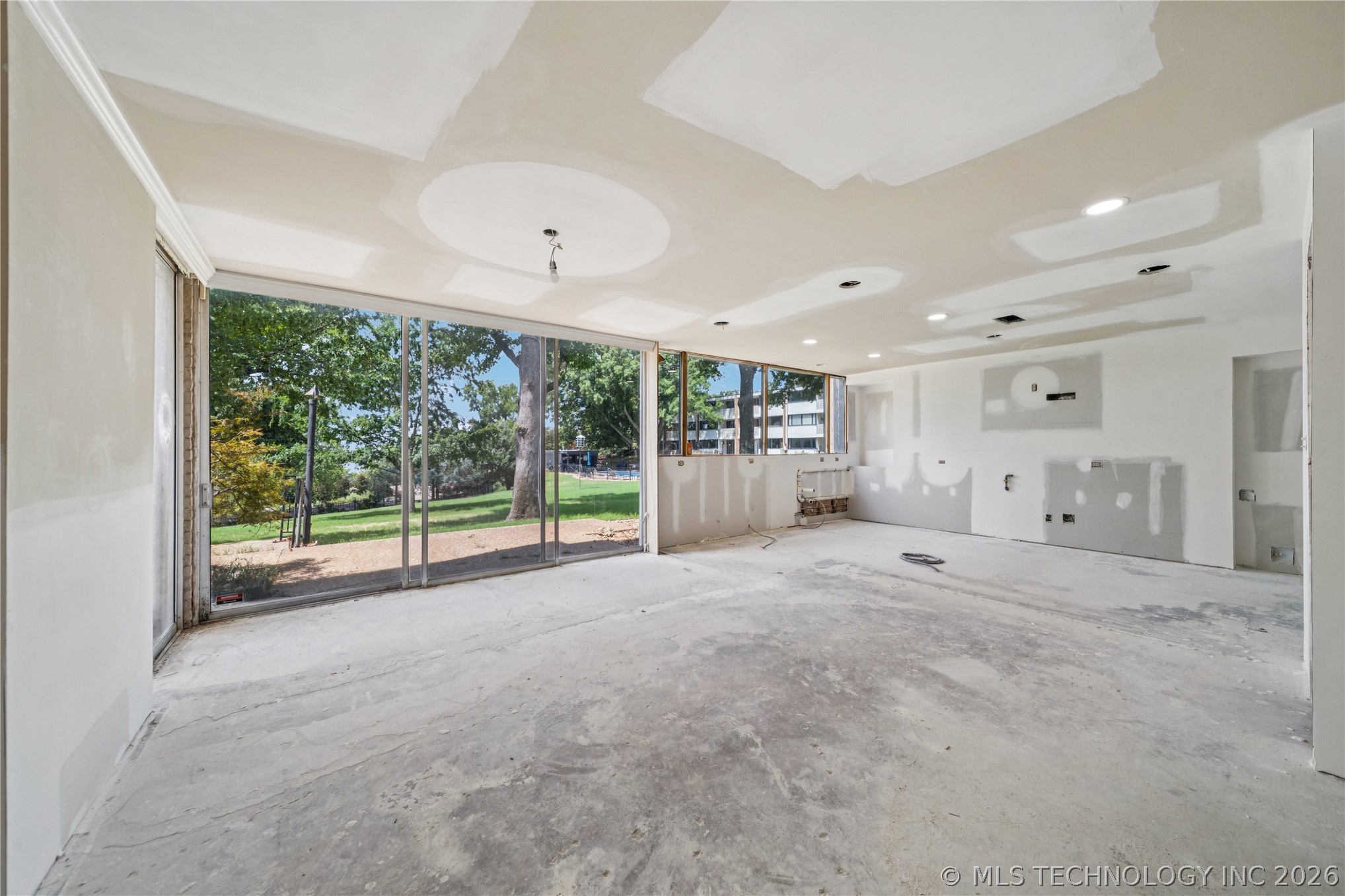 611 W 15th Street Tulsa OK 74127
