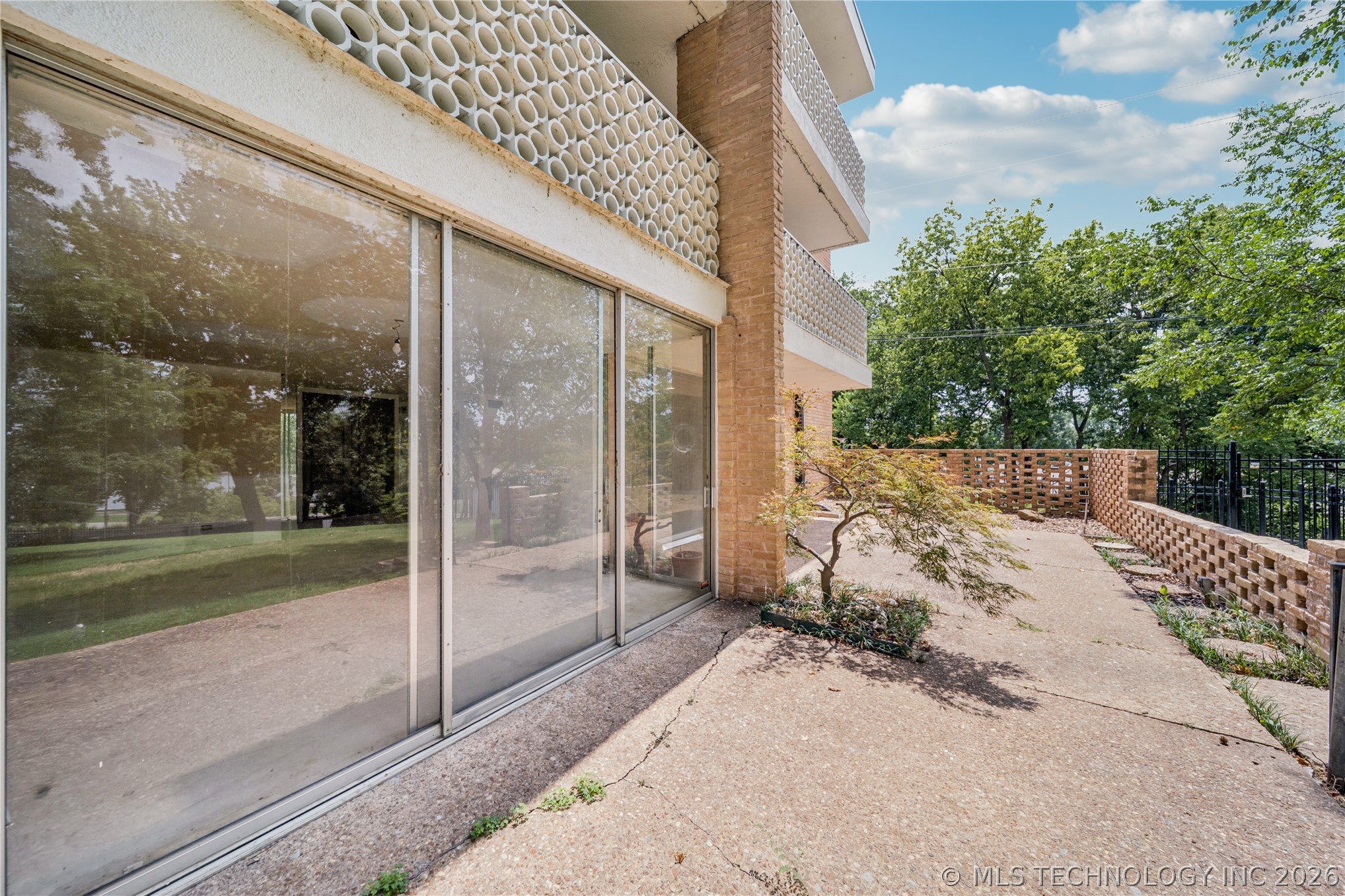 611 W 15th Street Tulsa OK 74127