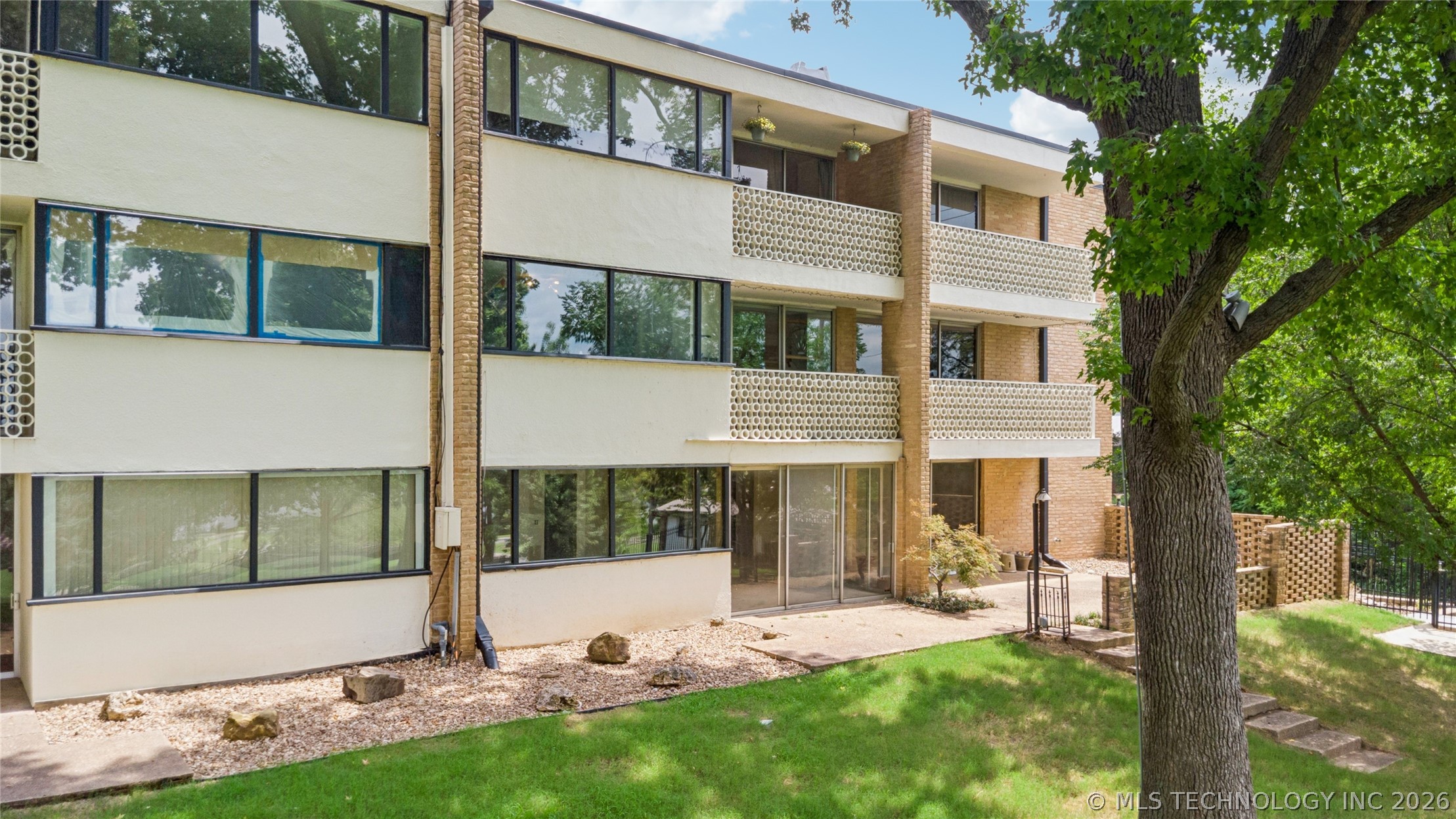 611 W 15th Street Tulsa OK 74127