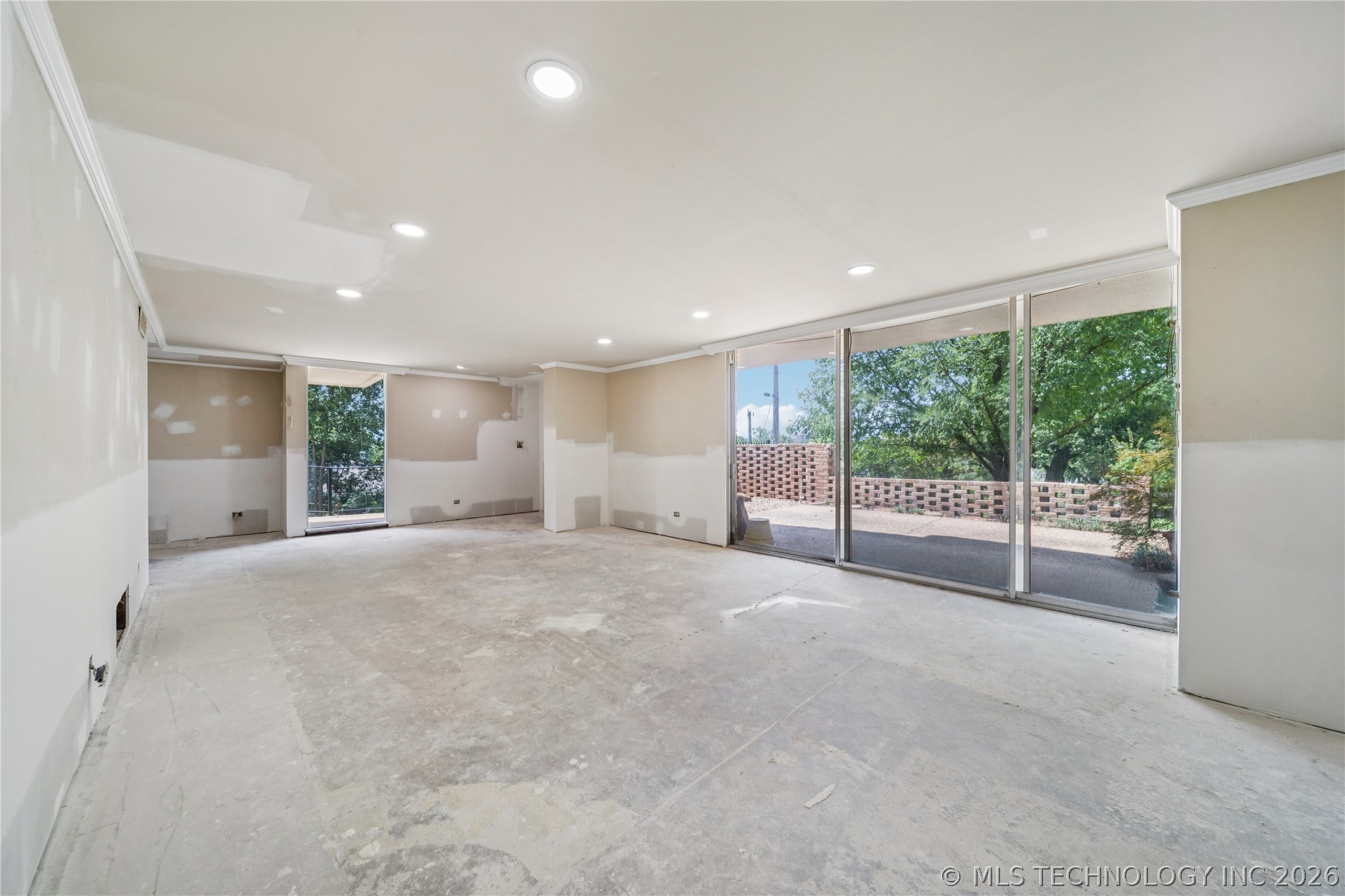 611 W 15th Street Tulsa OK 74127