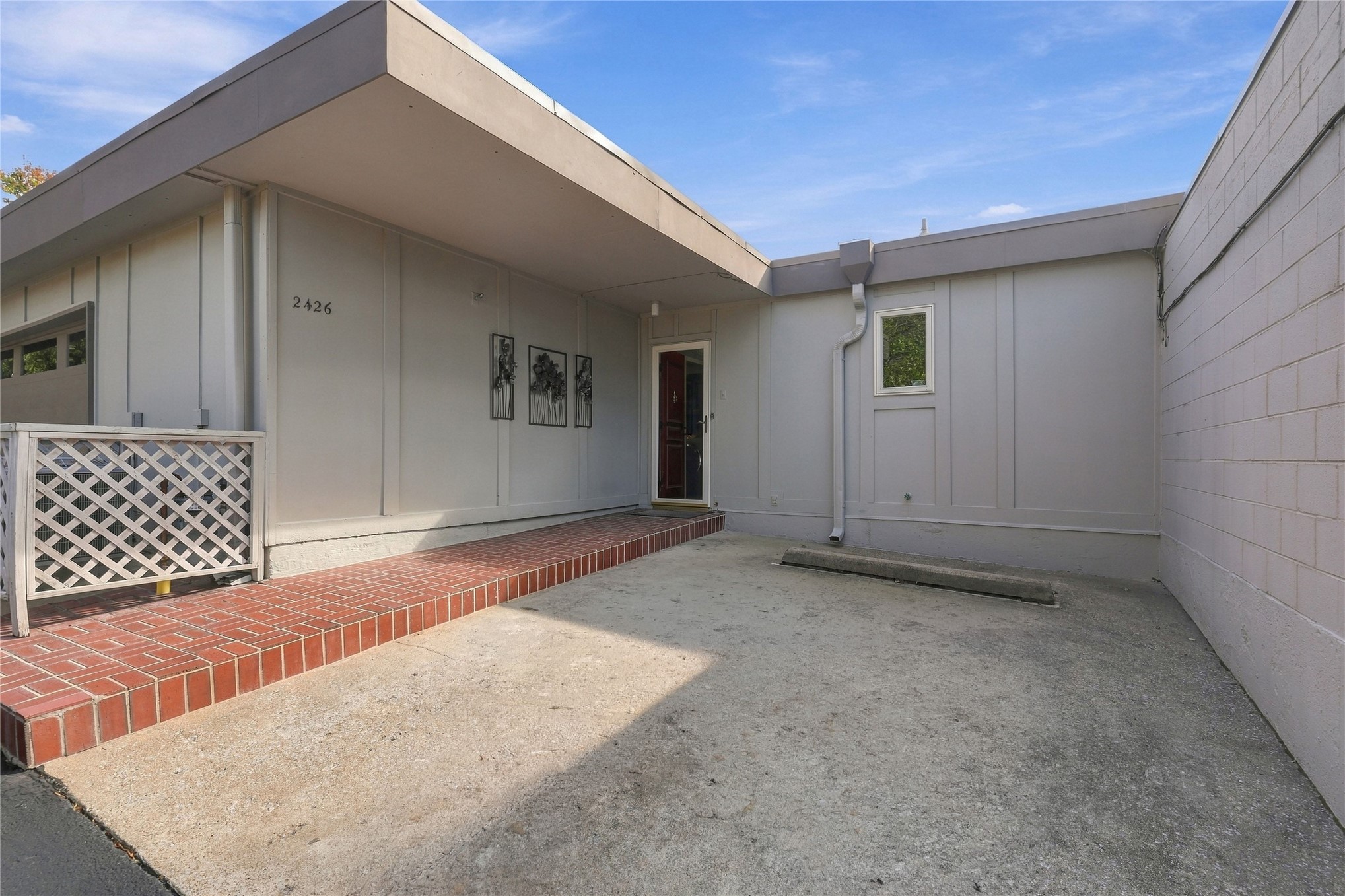 2426 E 72nd Street Tulsa OK 74136