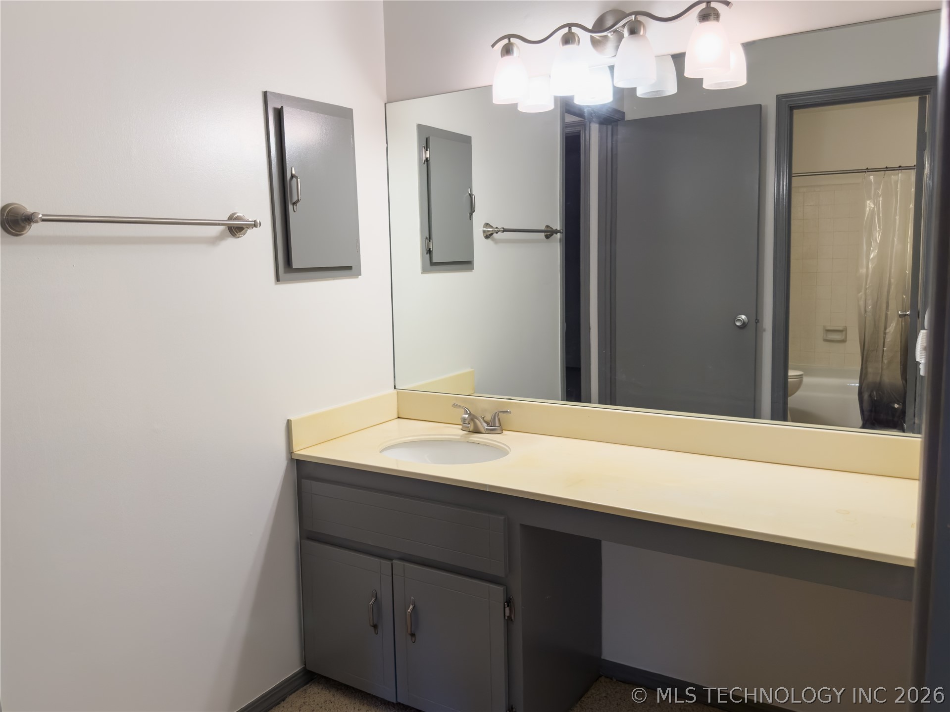 15921 E 131st Street S Broken Arrow OK 74011