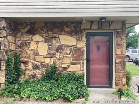 6607 S Zunis Avenue Tulsa OK 74136