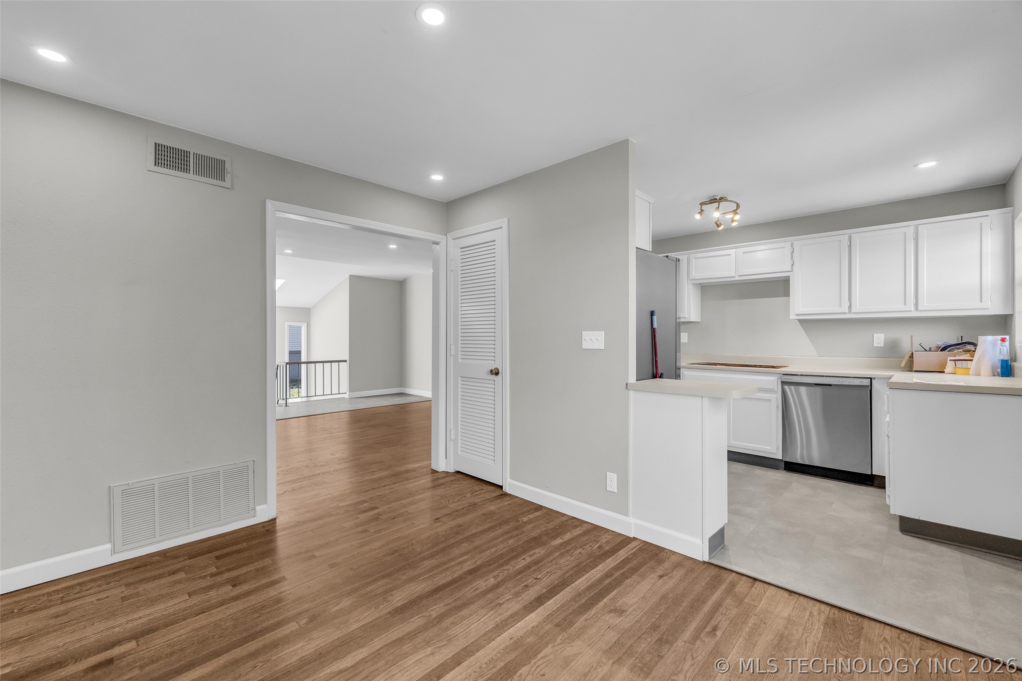 1321 E 38th Place Tulsa OK 74105