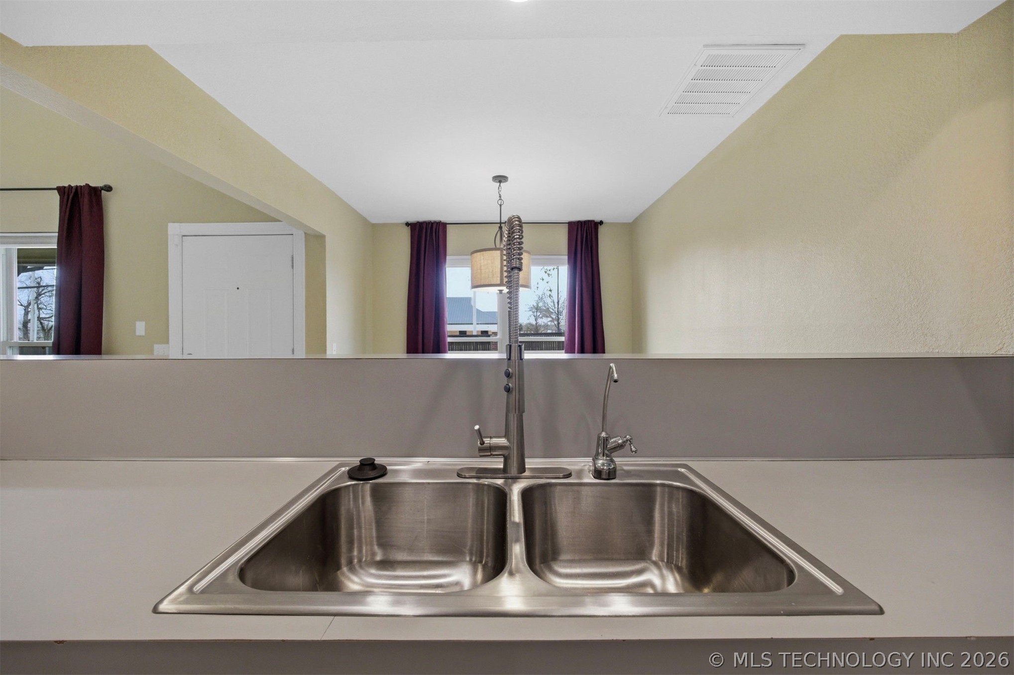 9006 E 60th Place Tulsa OK 74145