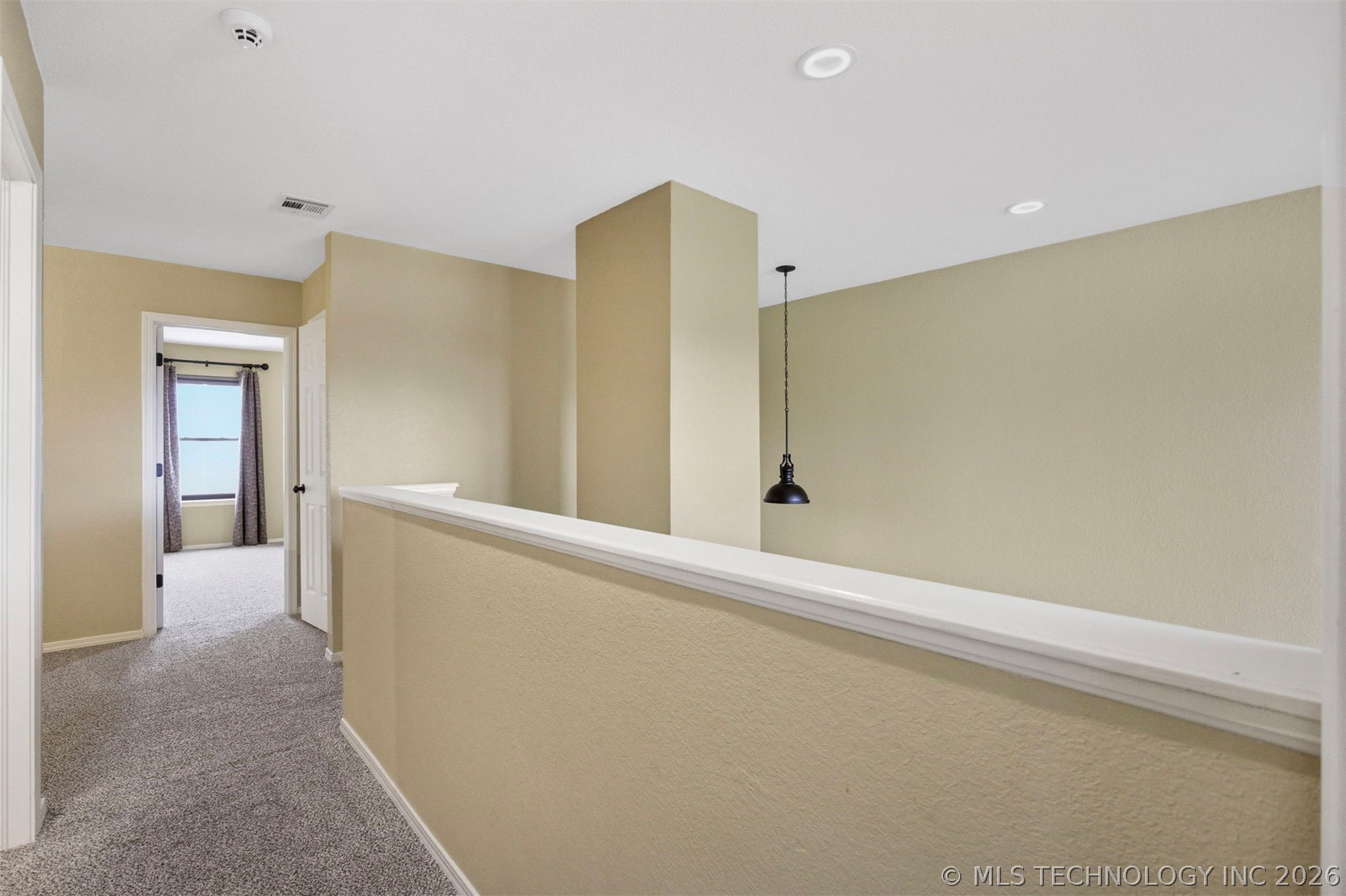 9006 E 60th Place Tulsa OK 74145