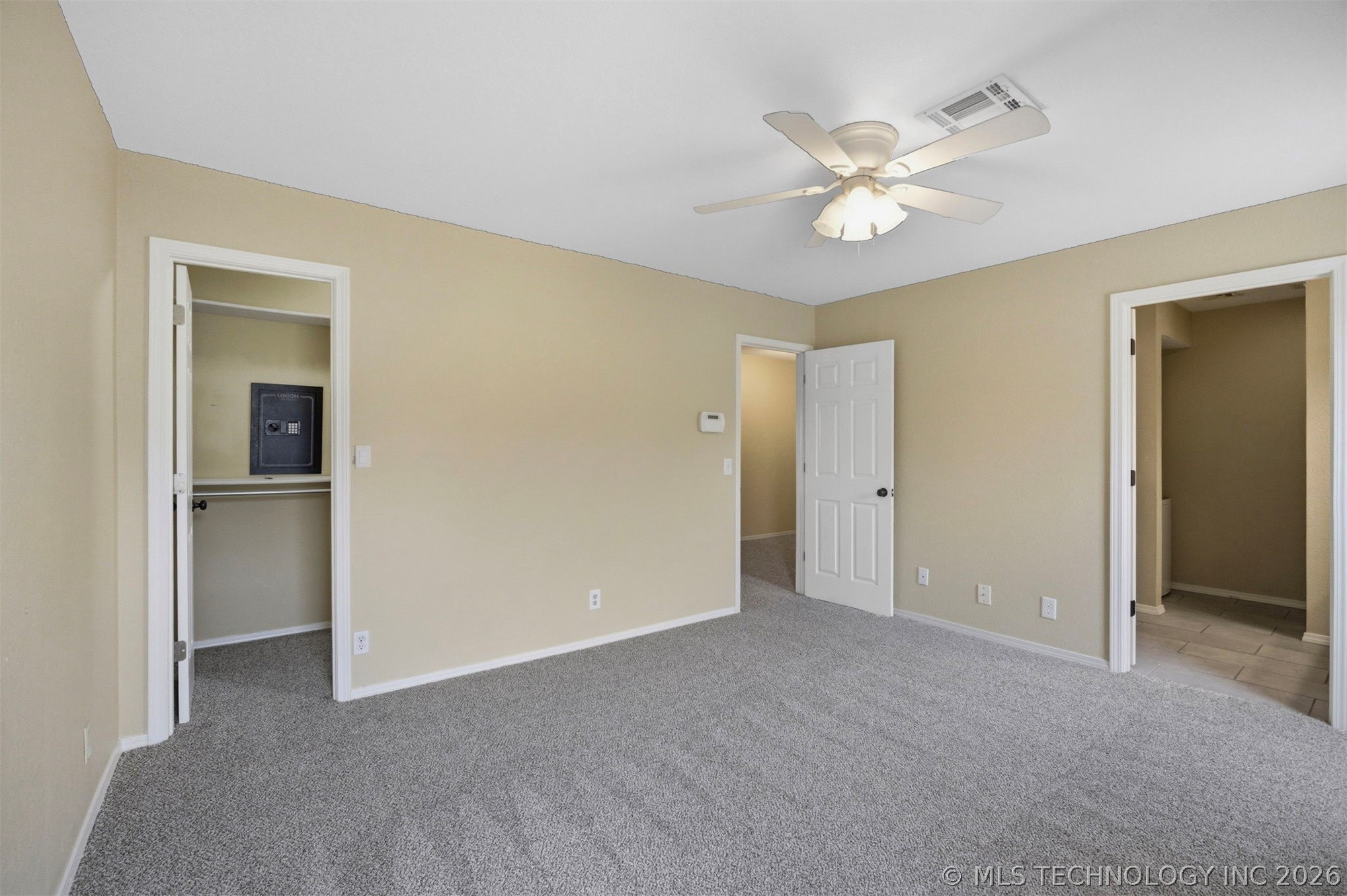 9006 E 60th Place Tulsa OK 74145