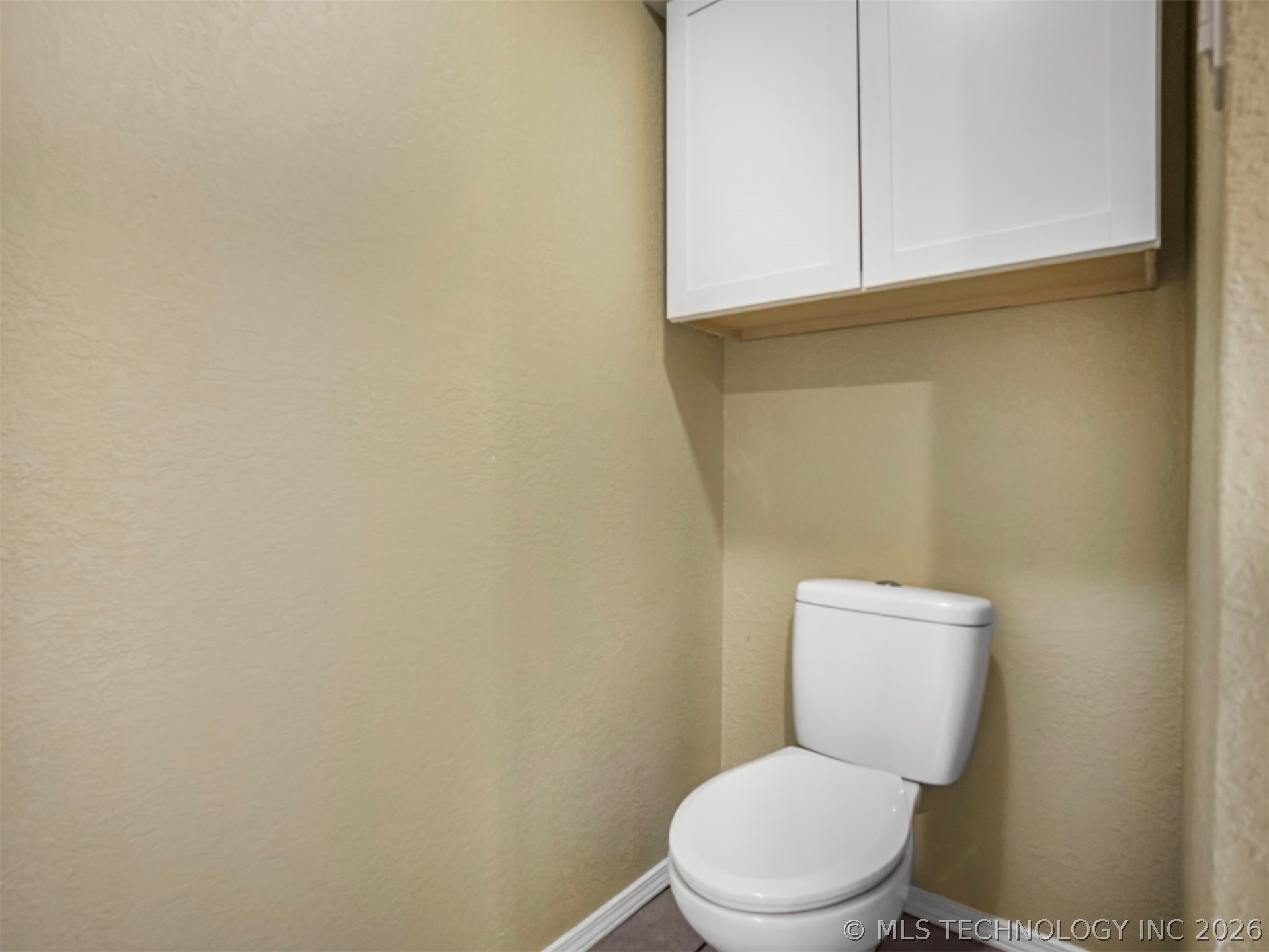 9006 E 60th Place Tulsa OK 74145