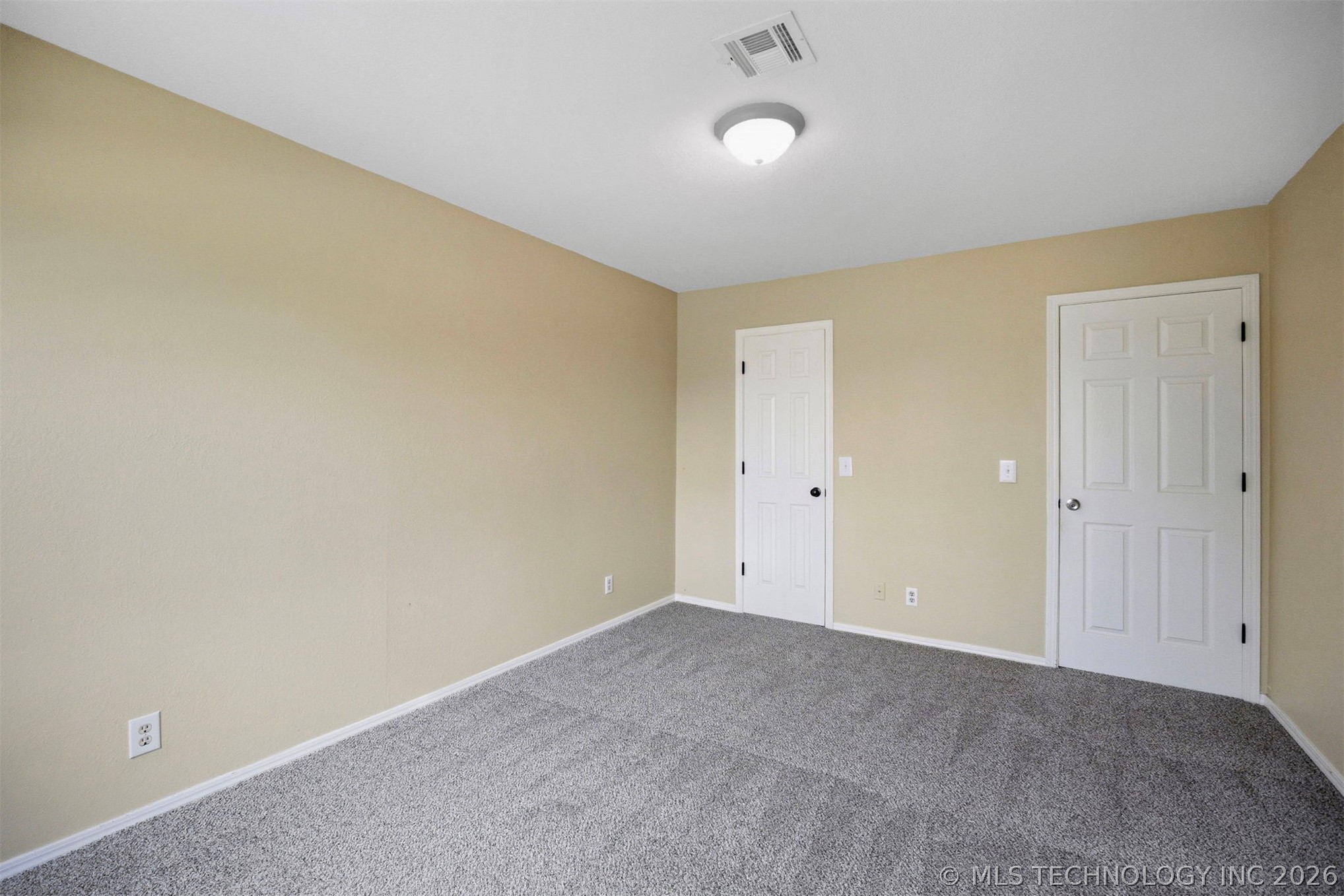 9006 E 60th Place Tulsa OK 74145